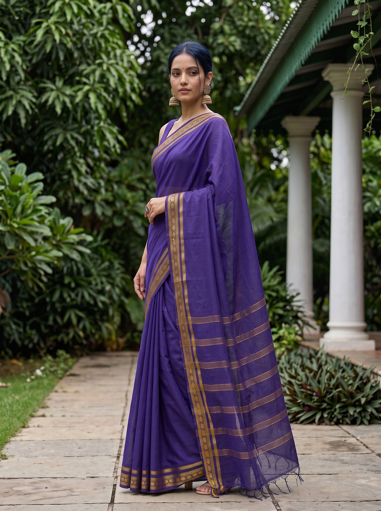 MIMOSA Navy Saree Saree — pose 9 styling detail