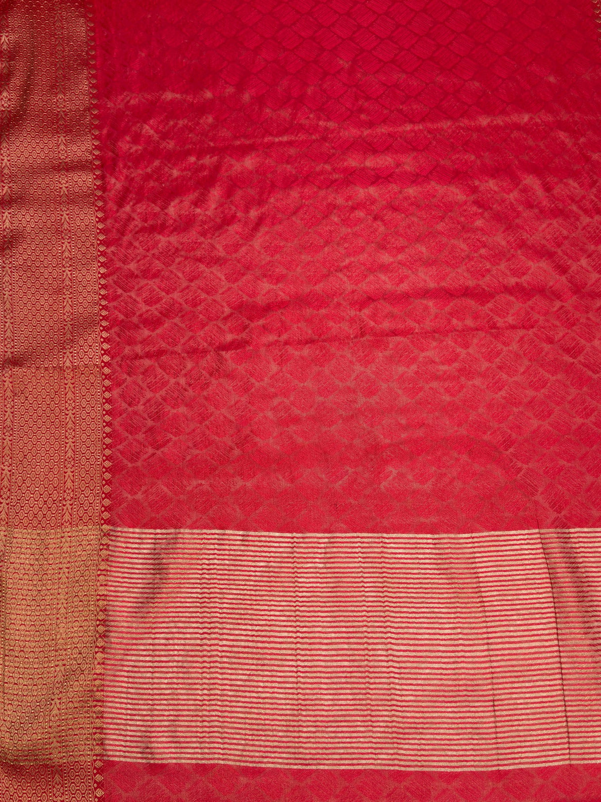 MIMOSA Strawberry Saree Saree — pallu and zari work detail