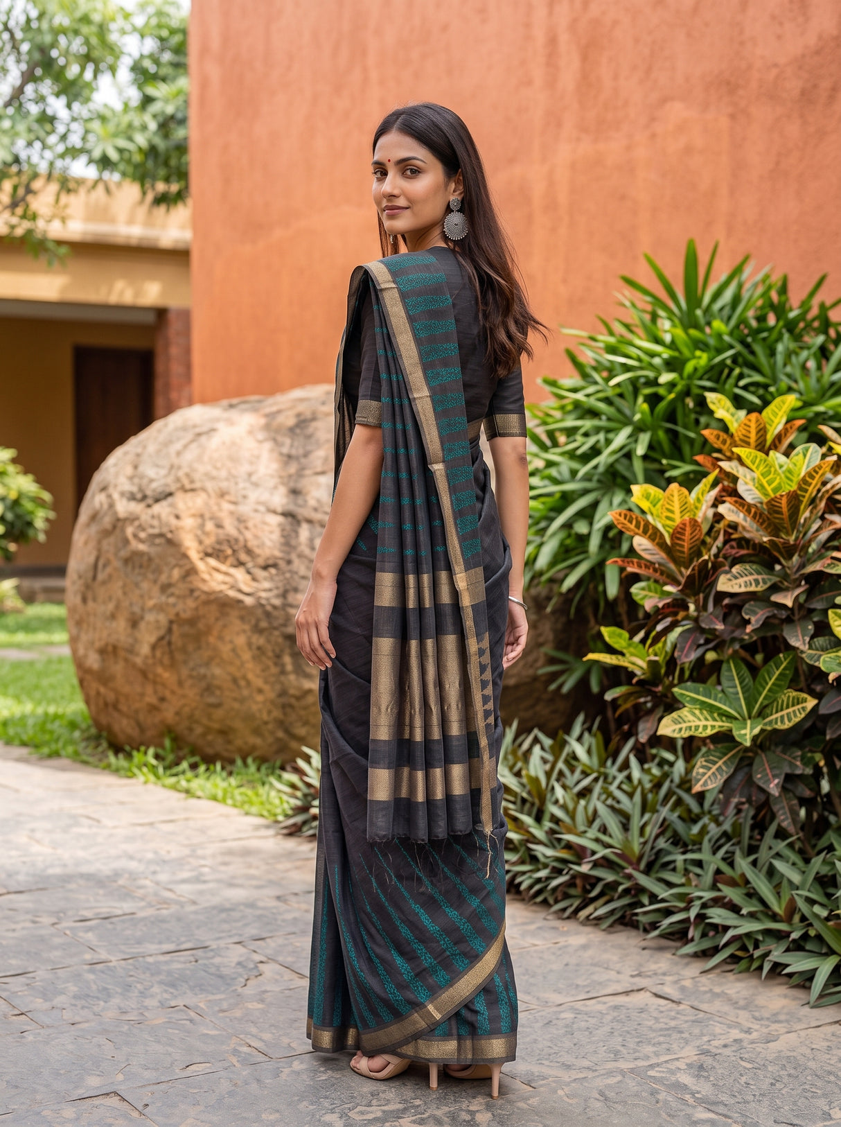 MIMOSA Navy Banarasi Saree — pose 7 styling detail