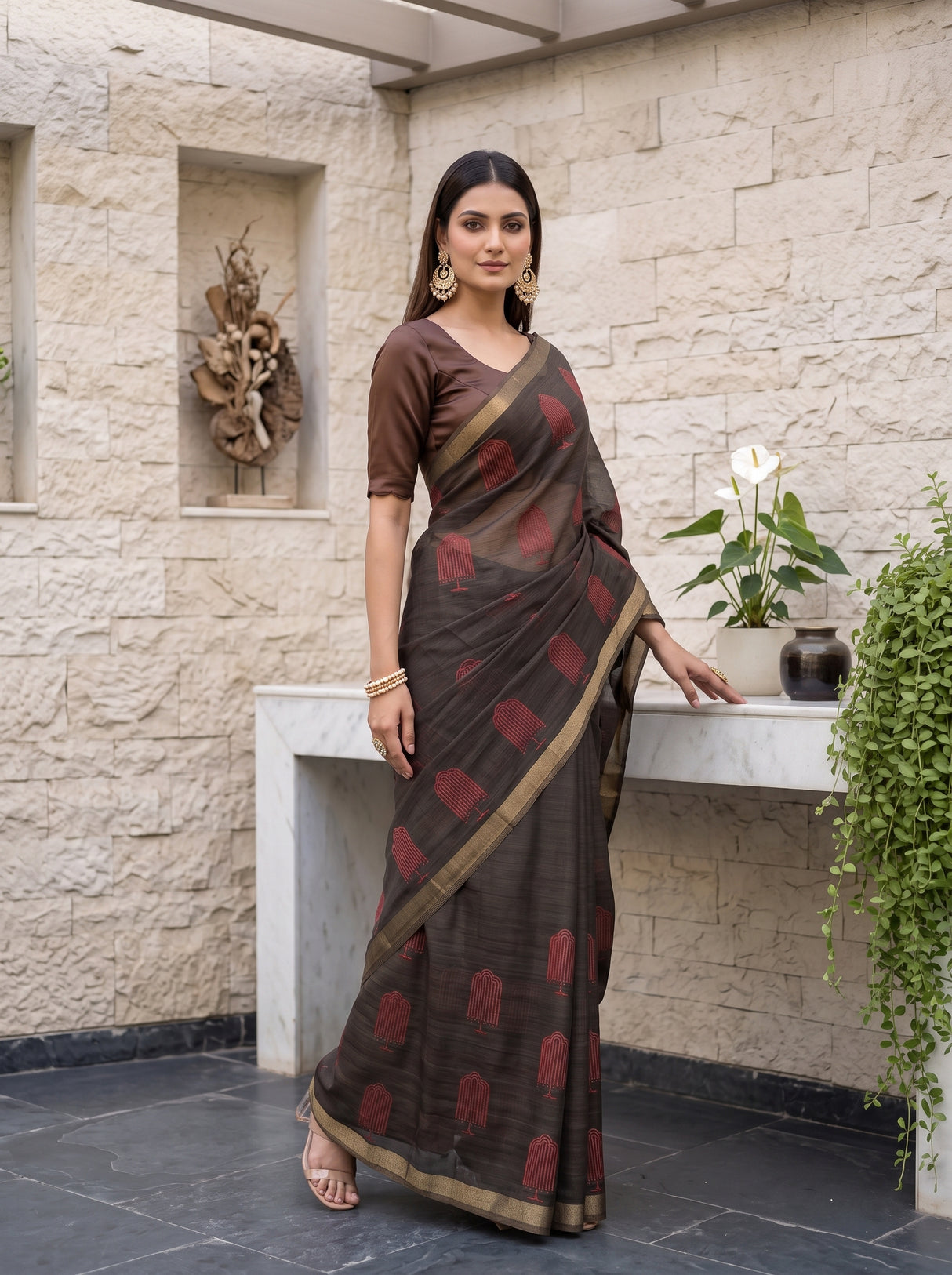 MIMOSA Black Saree Saree — pose 9 styling detail