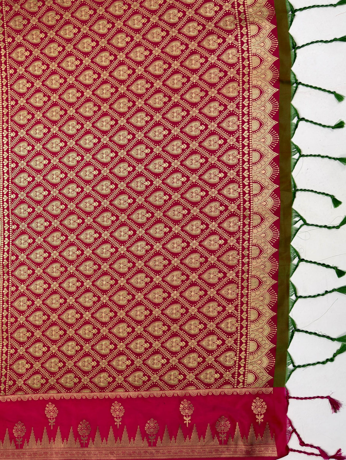 MIMOSA Olive Kanjivaram Art Silk Saree — pallu and zari work detail