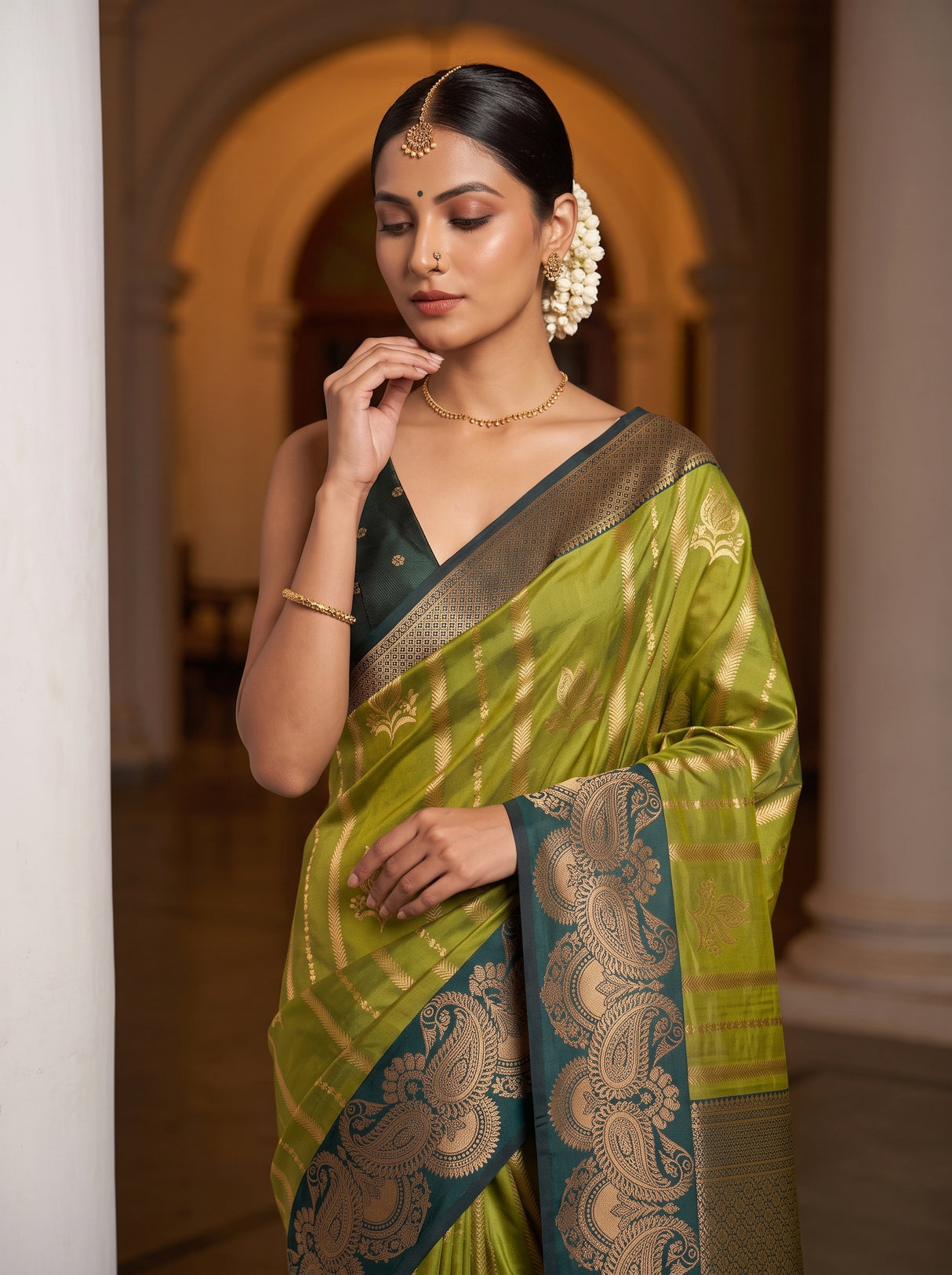 MIMOSA Pista Saree Saree — pose 10 styling detail