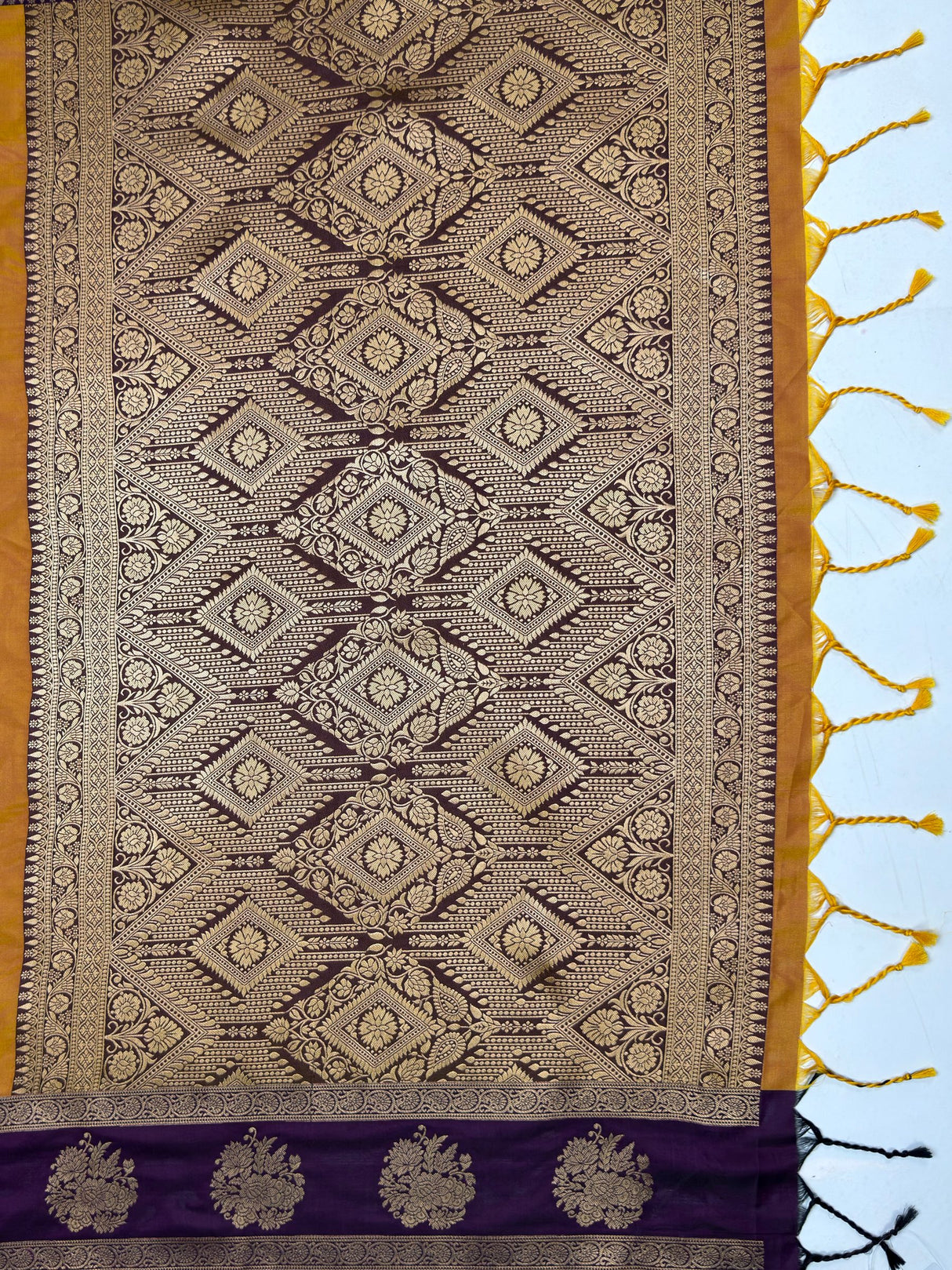 MIMOSA Mustard Saree Saree — pallu and zari work detail