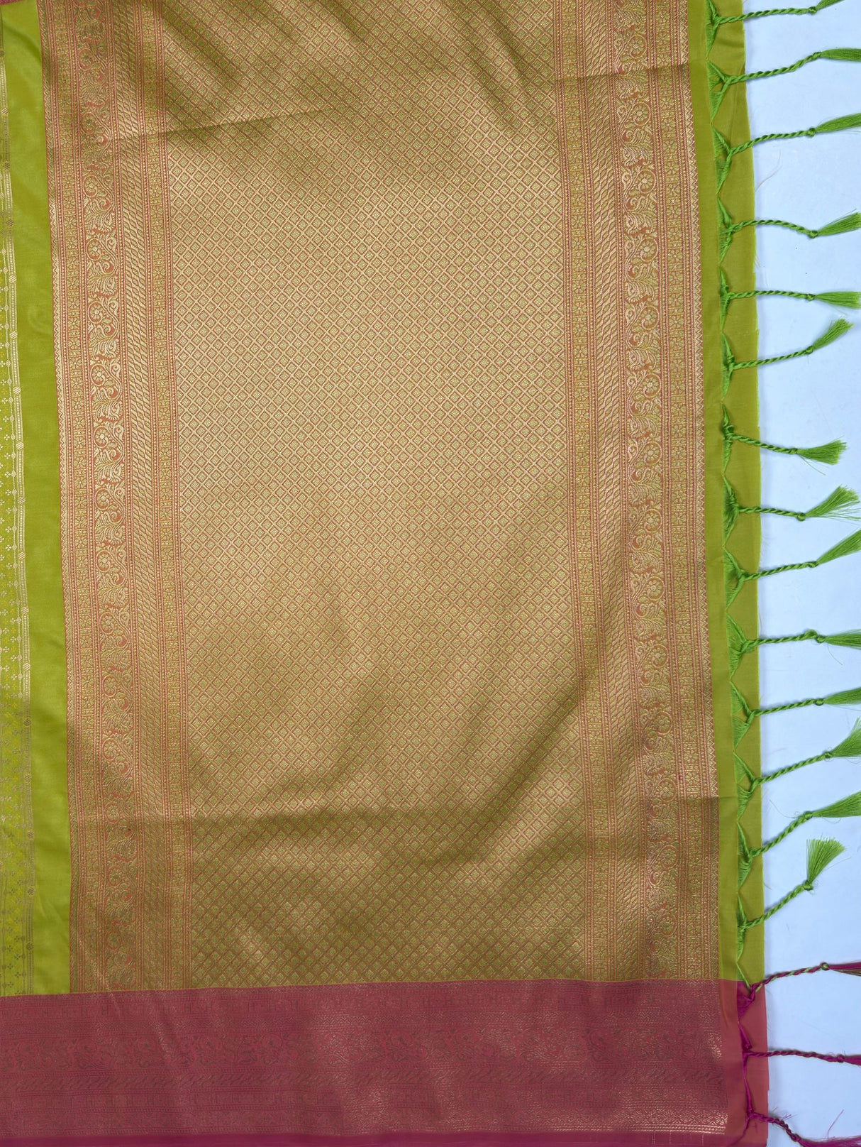MIMOSA Parrot Green Kanjivaram Art Silk Saree — pallu and zari work detail