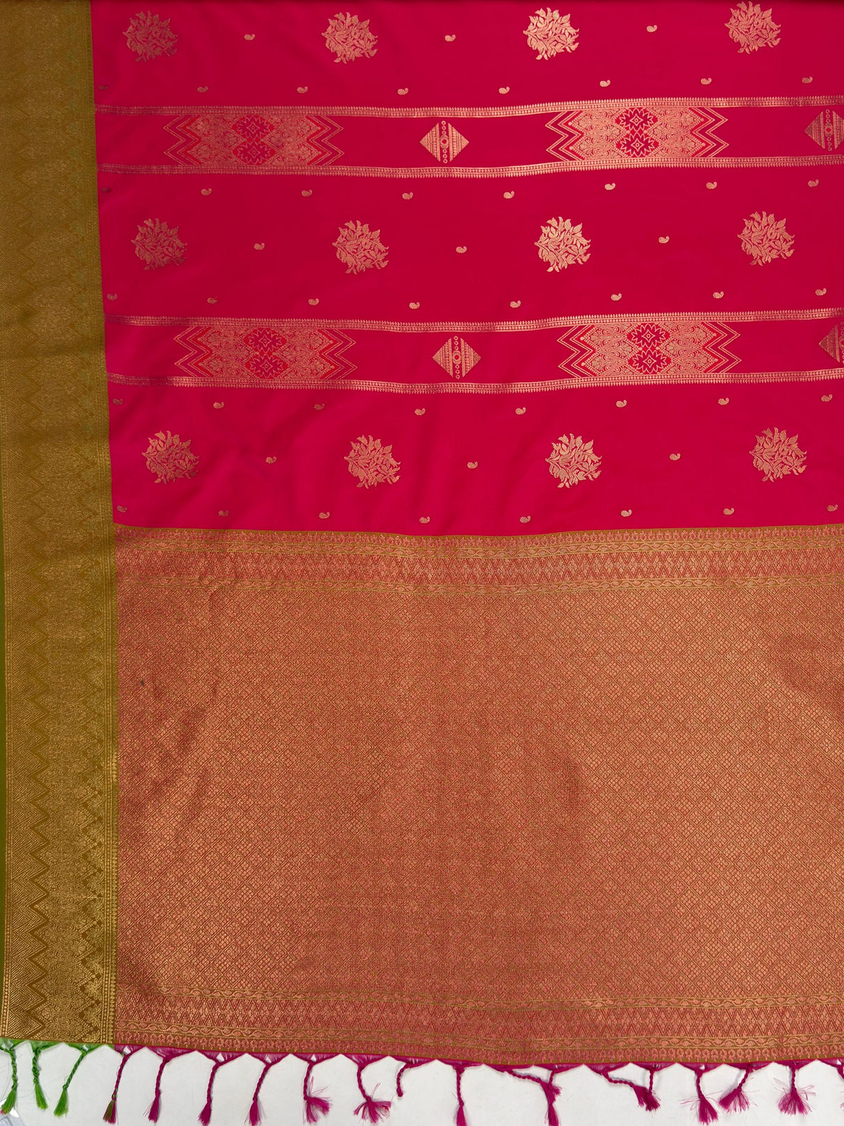 MIMOSA Rani Saree Saree — pallu and zari work detail