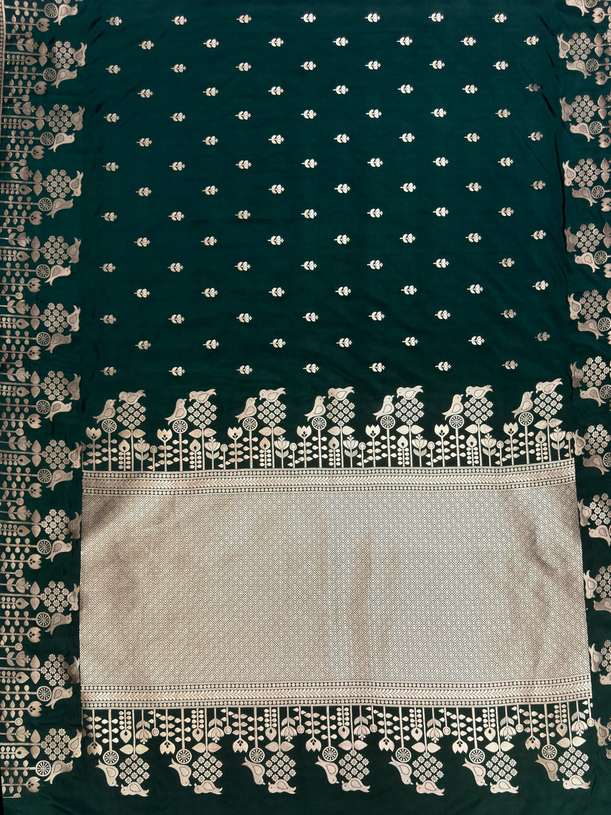 MIMOSA Bottle Green Saree Saree — pallu and zari work detail