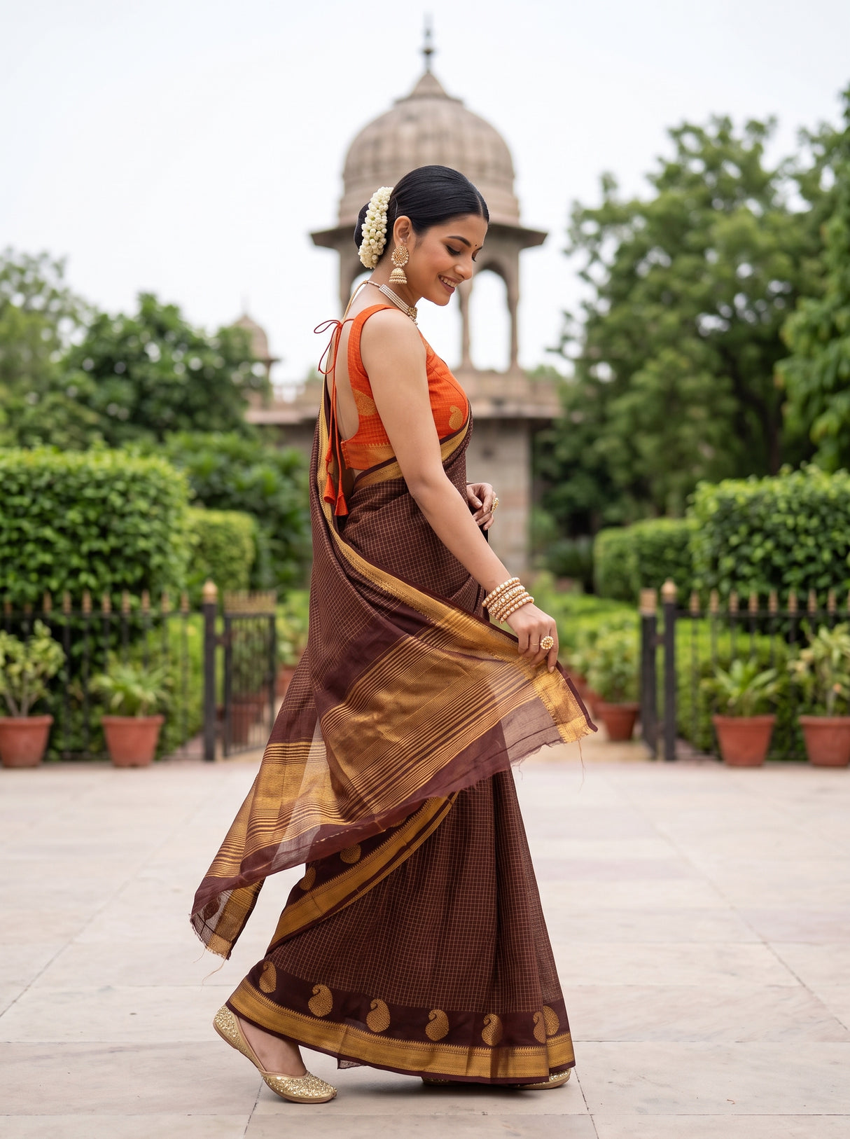 MIMOSA Chocolate Saree Saree — pose 6 styling detail