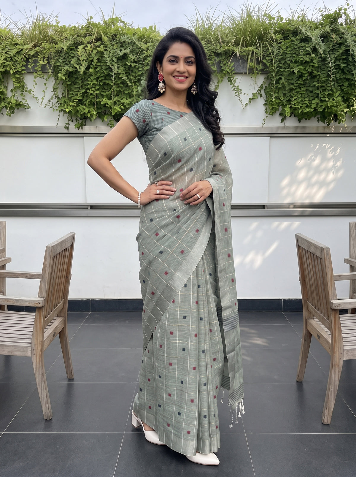 MIMOSA Green Banarasi Cotton Saree — pose 4 styling detail