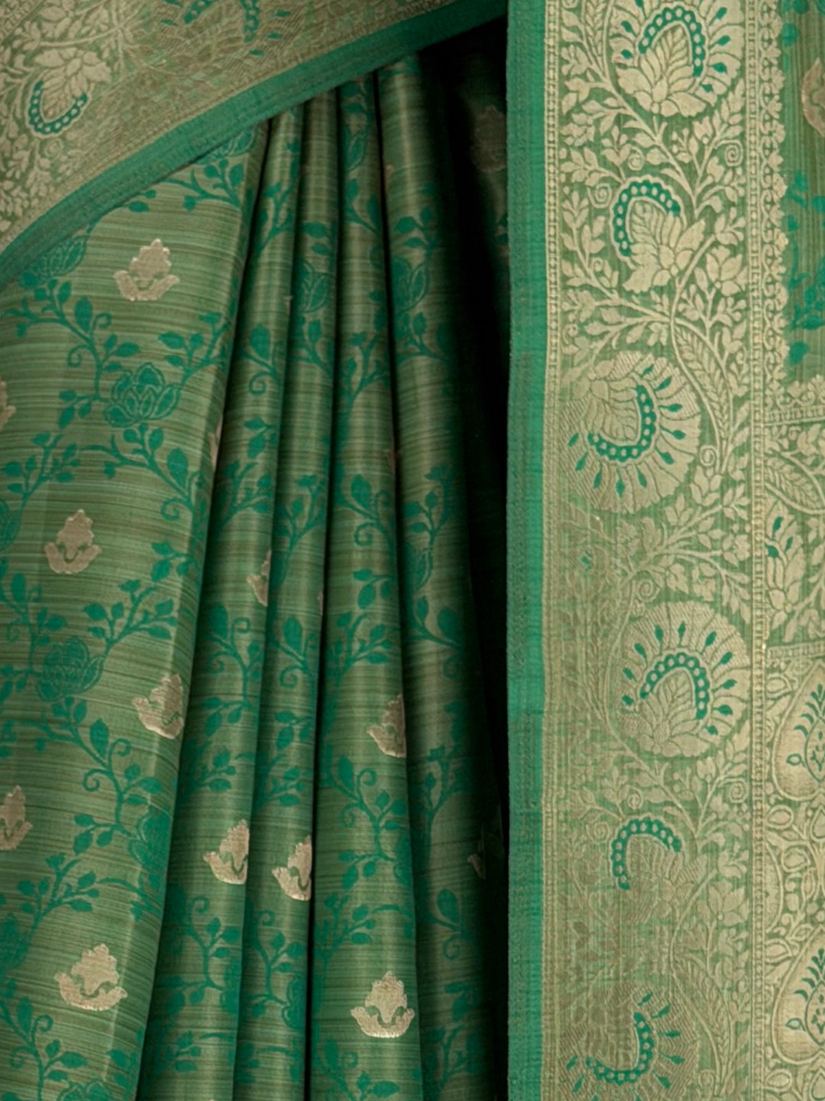 MIMOSA Rama Kanjivaram Saree — fleets shot full lifestyle