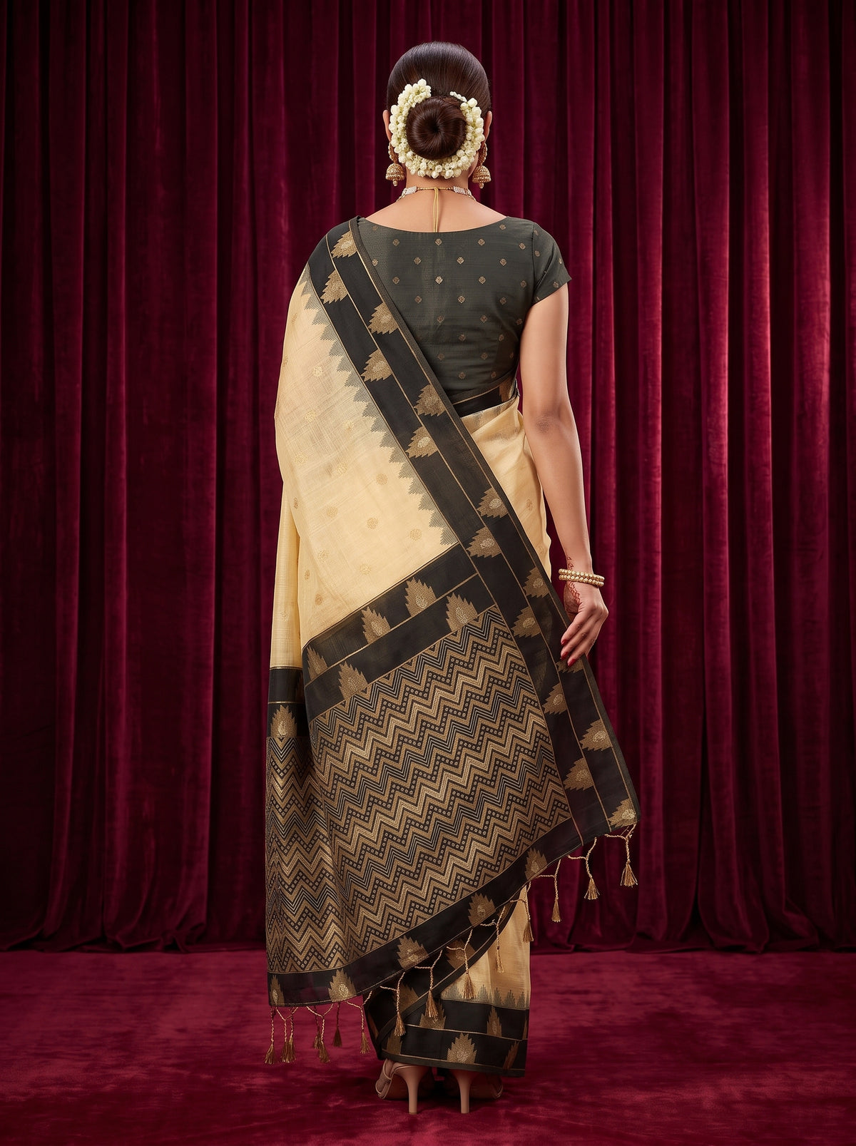 MIMOSA Tussar Banarasi Cotton Saree — Pallu and body shot