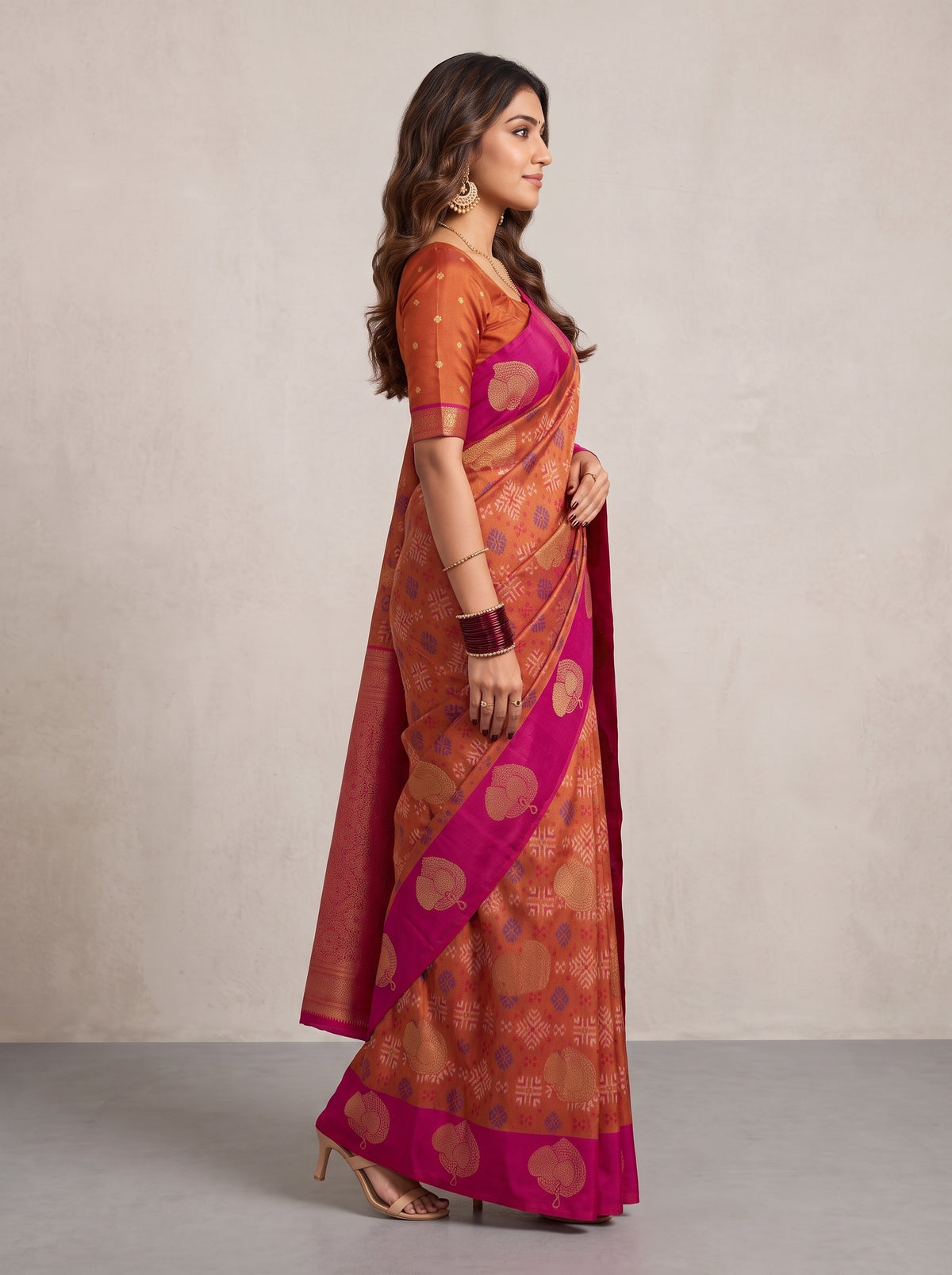 MIMOSA Rani Pochampally Art Silk Saree — pose 3 styling detail