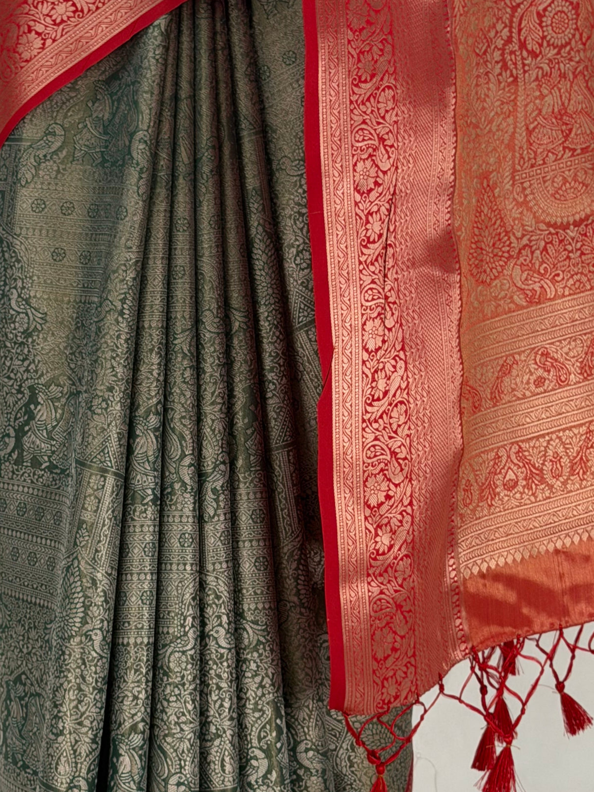 MIMOSA Green Kanjivaram Art Silk Saree — fleets shot full lifestyle