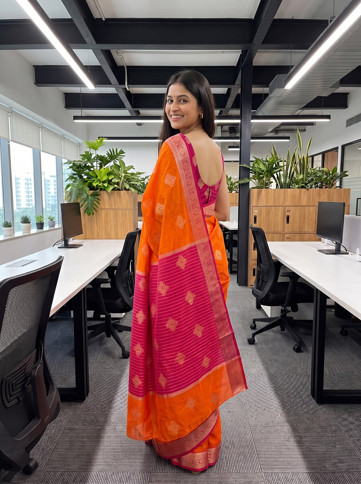 MIMOSA Orange Maheshwari Cotton Cotton Saree — pose 7 styling detail