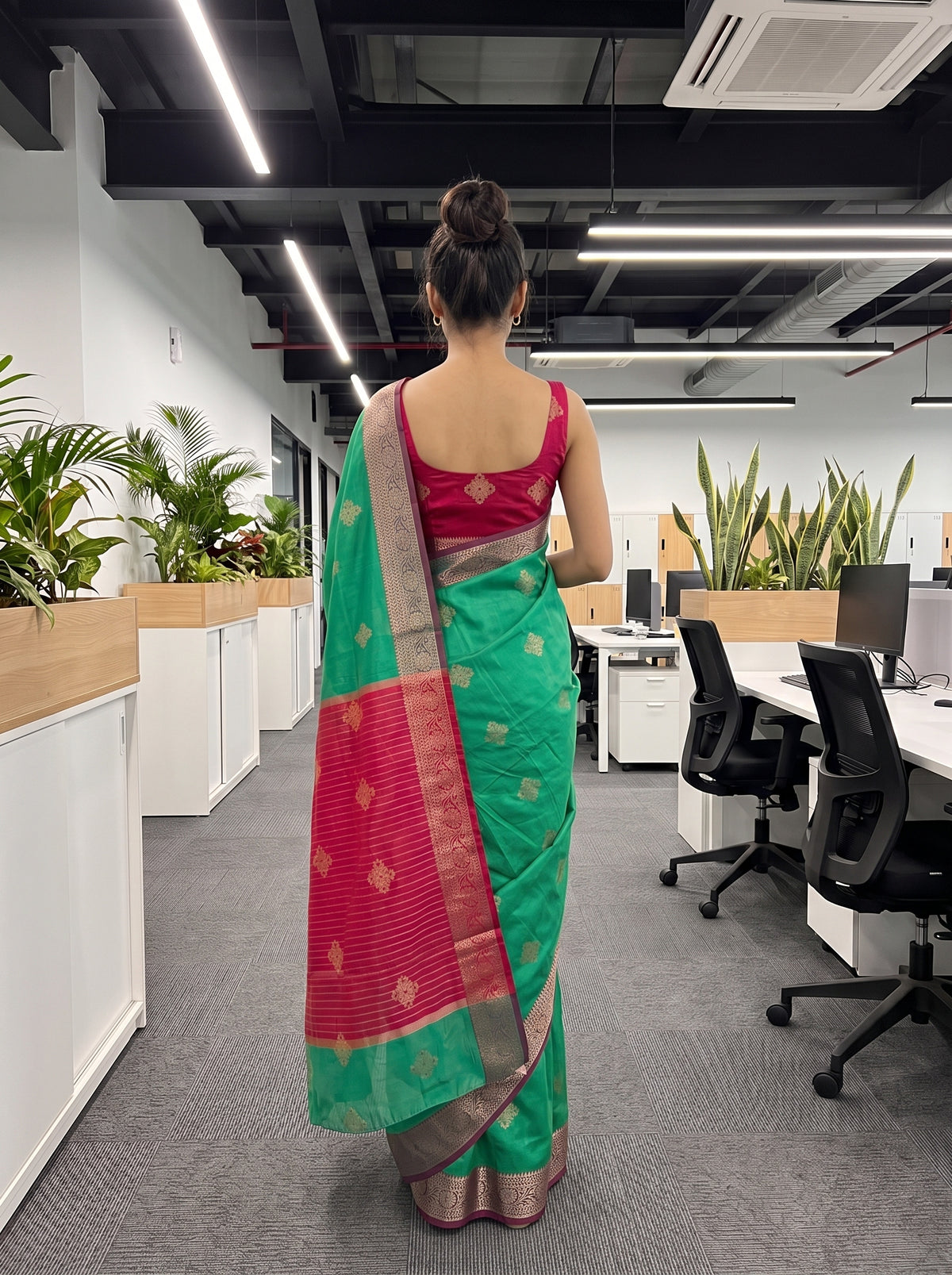 MIMOSA Rama Maheshwari Cotton Cotton Saree — pallu and body shot