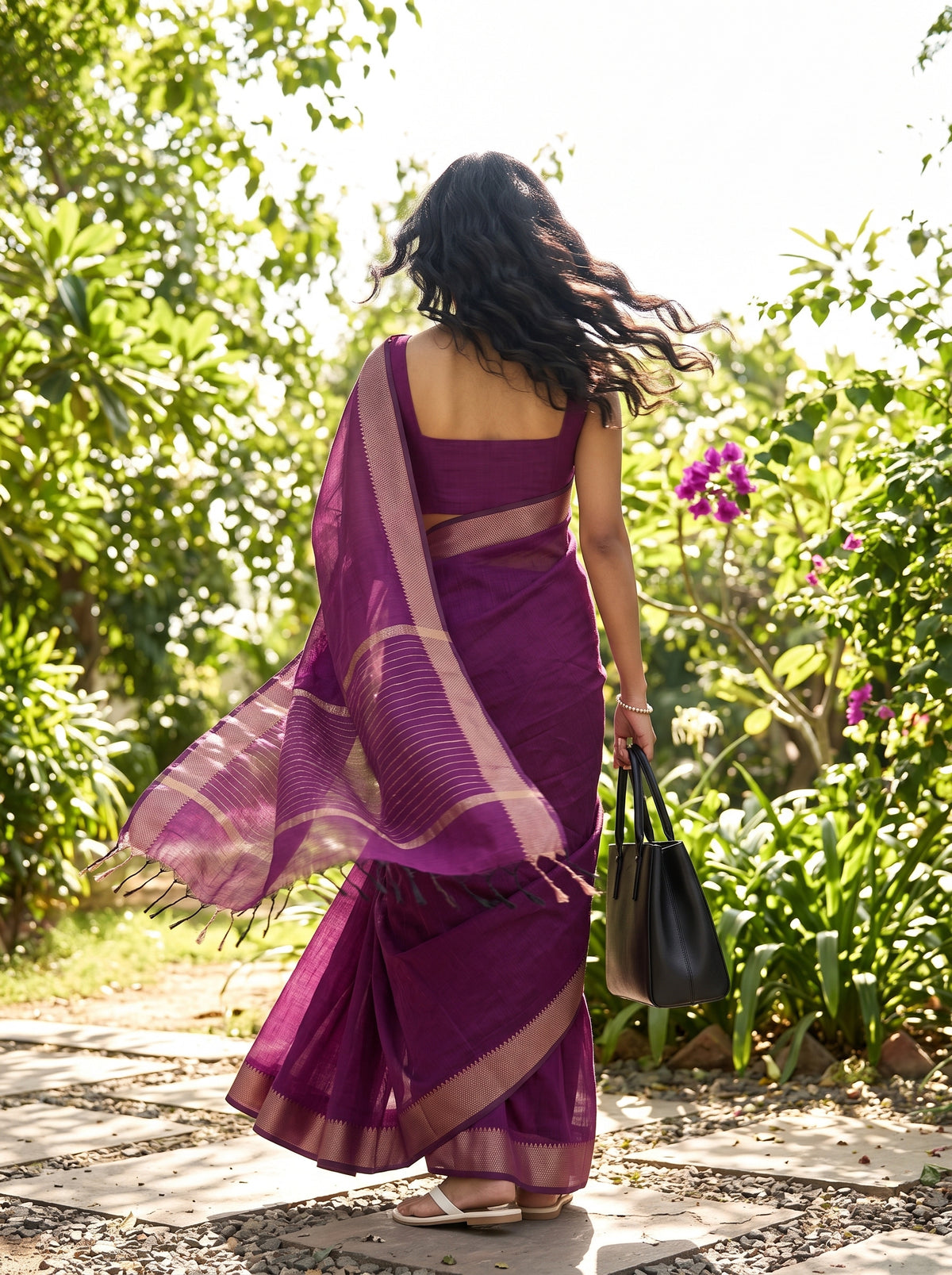 MIMOSA Rani Maheshwari Cotton Cotton Saree — Saree shot pallu body