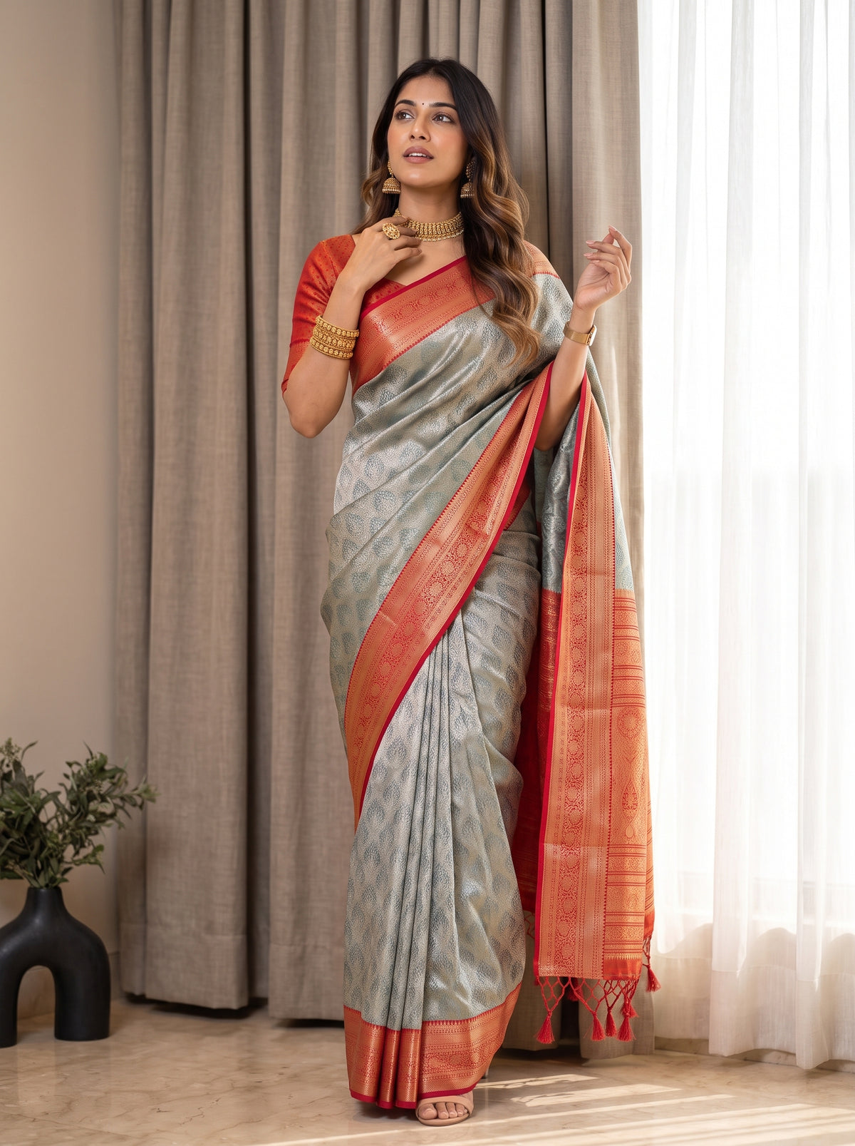 MIMOSA Bottle Green Kanjivaram Saree — pose 5 styling detail