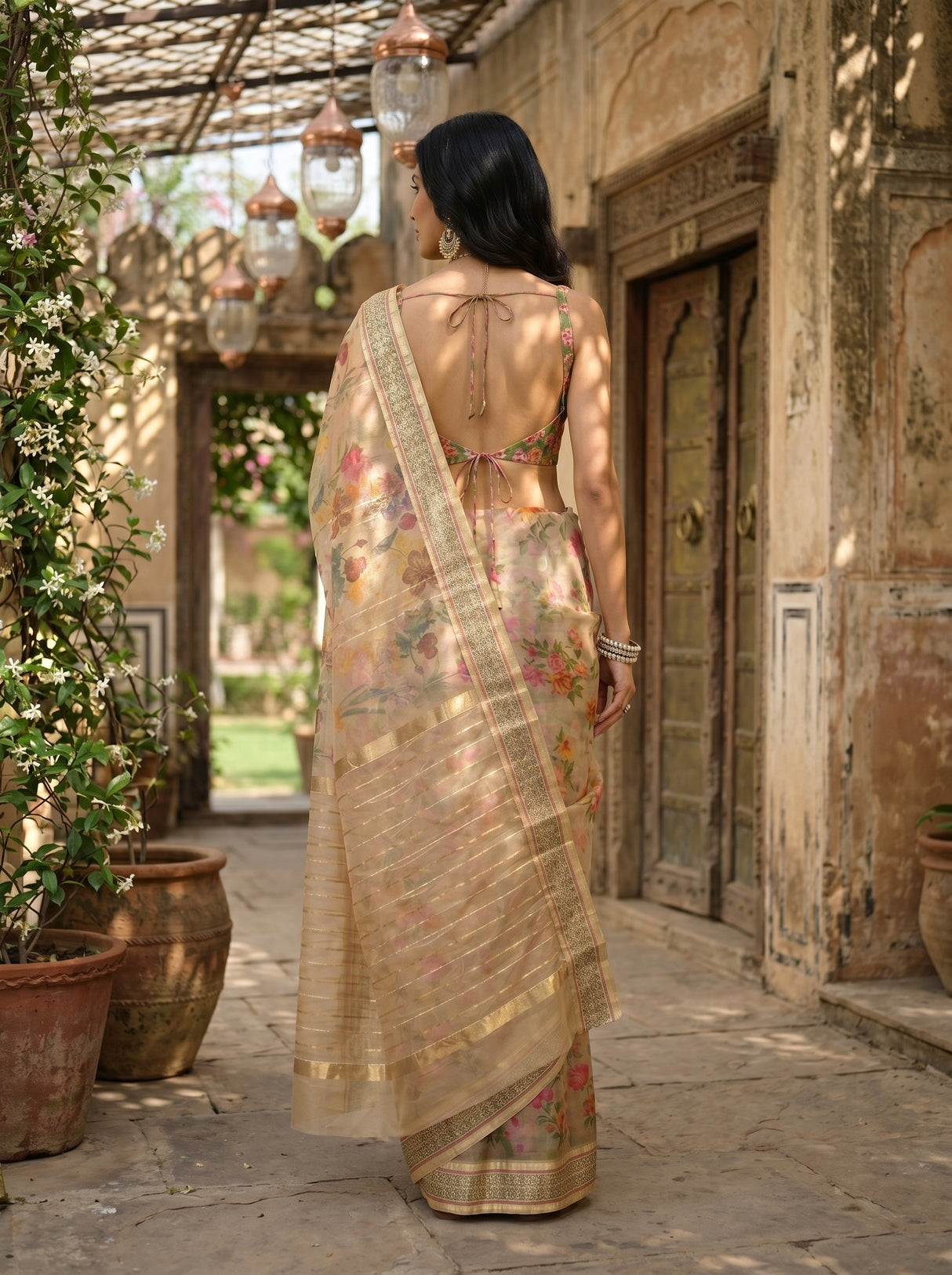MIMOSA Saree Saree — pose 2 styling detail
