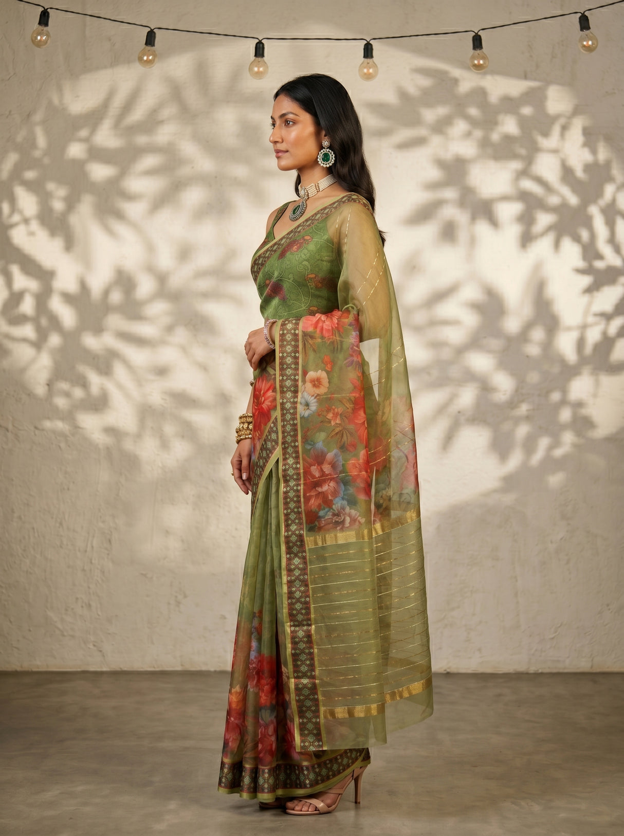 MIMOSA Saree Saree — pose 3 styling detail
