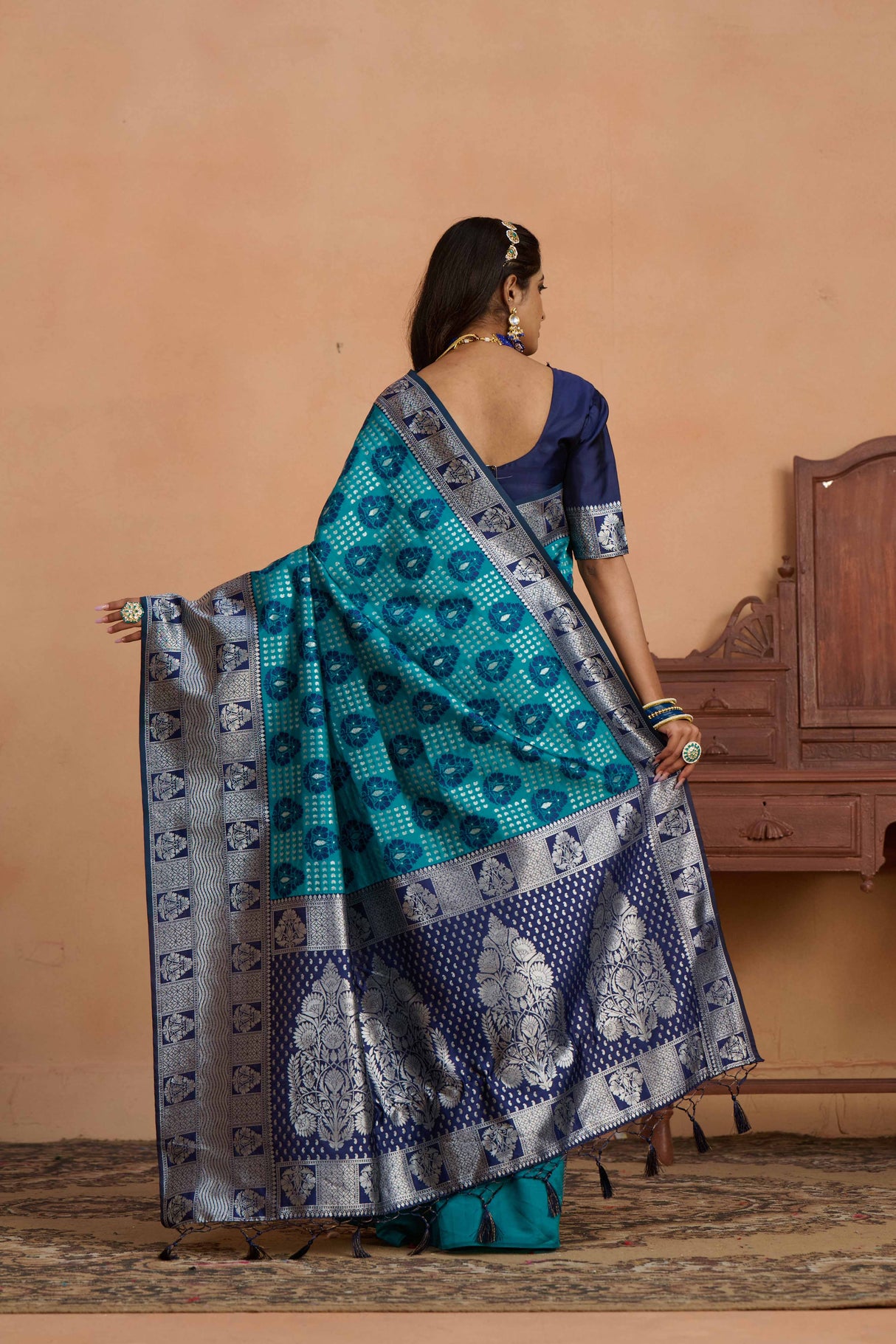 Mimosa Women's Woven Design Kanjivaram Art Silk Saree With Blouse Piece : SA0000902SF