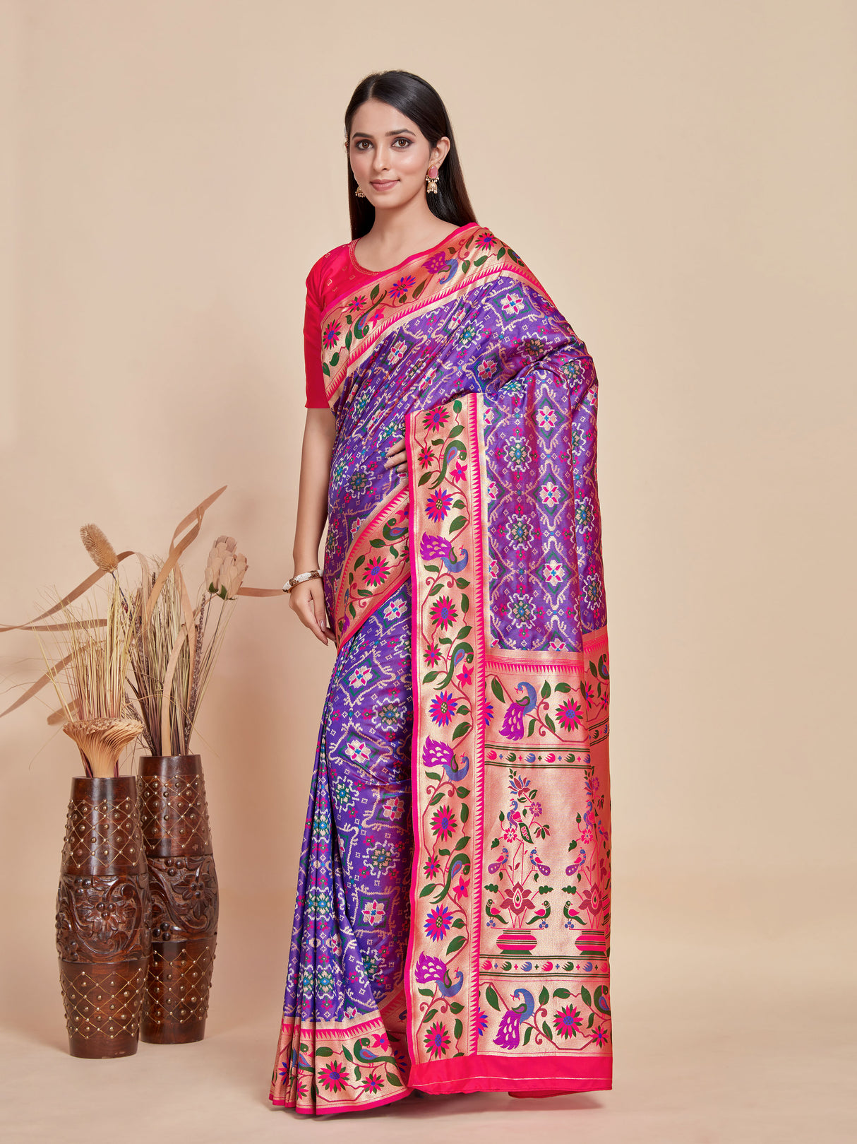 Mimosa Women's Woven Design Patola Style Art Silk Saree With Blouse Piece : SA00001379PRFREE