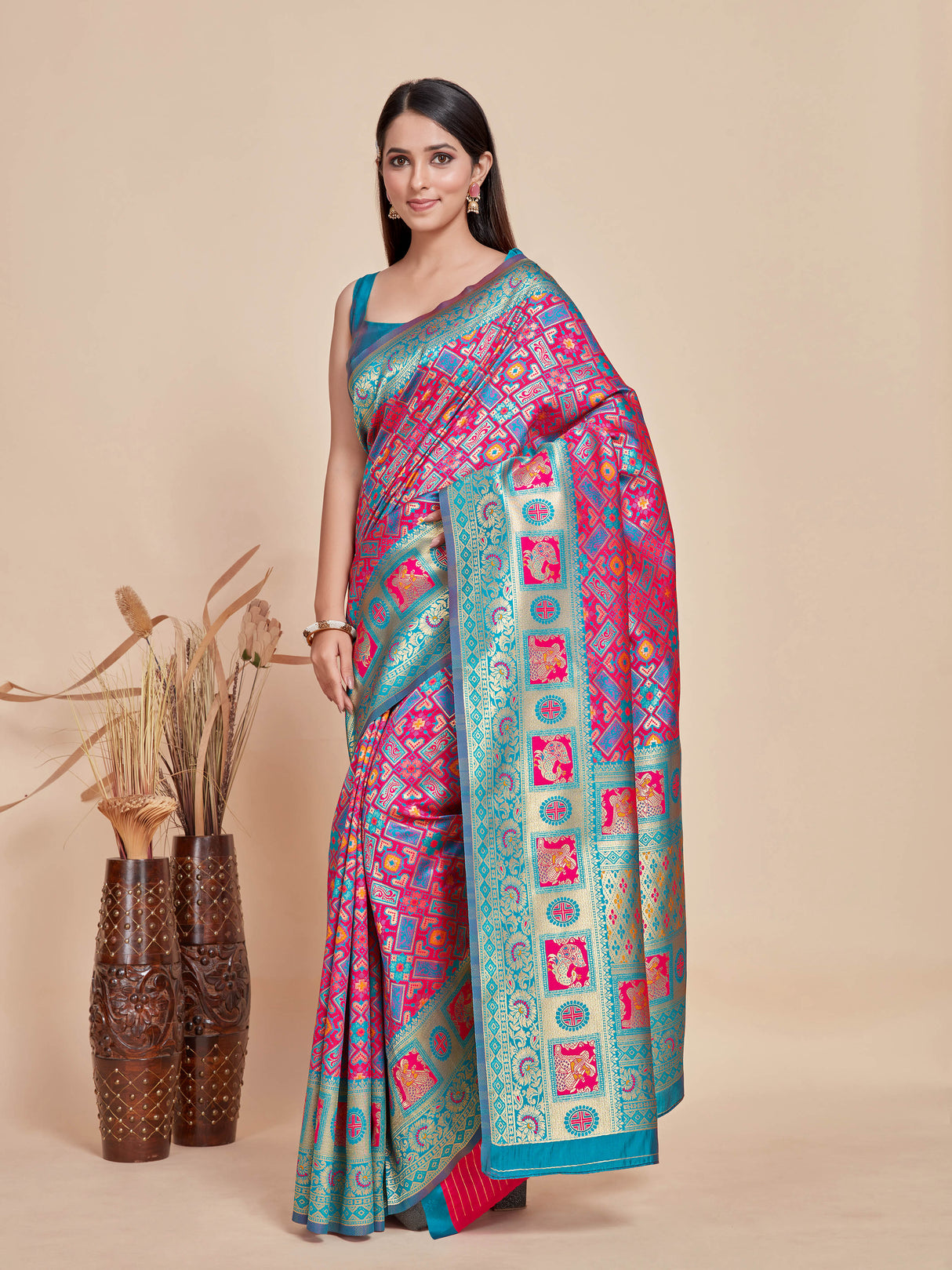 Mimosa Women's Woven Design Patola Style Art Silk Saree With Blouse Piece : SA00001344PNKFREE
