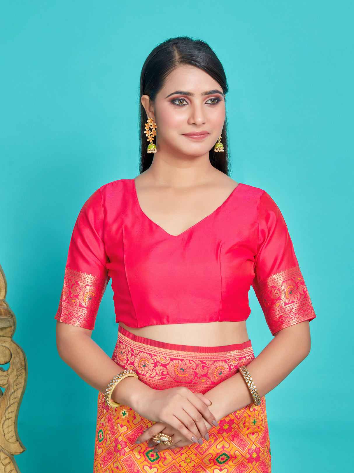 Mimosa Women's Woven Design Patola Style Art Silk Saree With Blouse Piece : SA00001344GDFREE