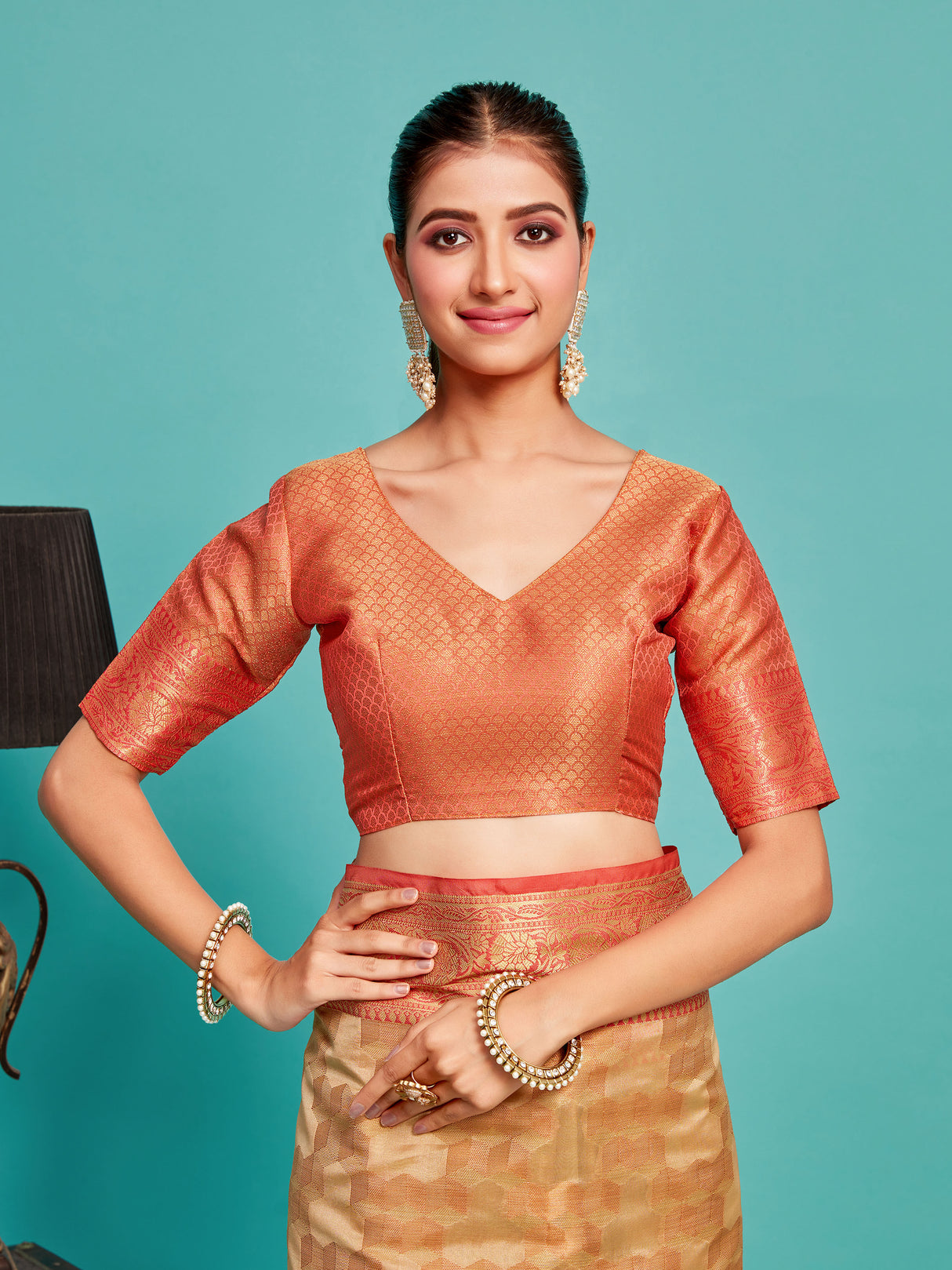 Mimosa Women's Woven Design Kanjivaram Art Silk Saree With Blouse Piece : SA00001228TSFREE