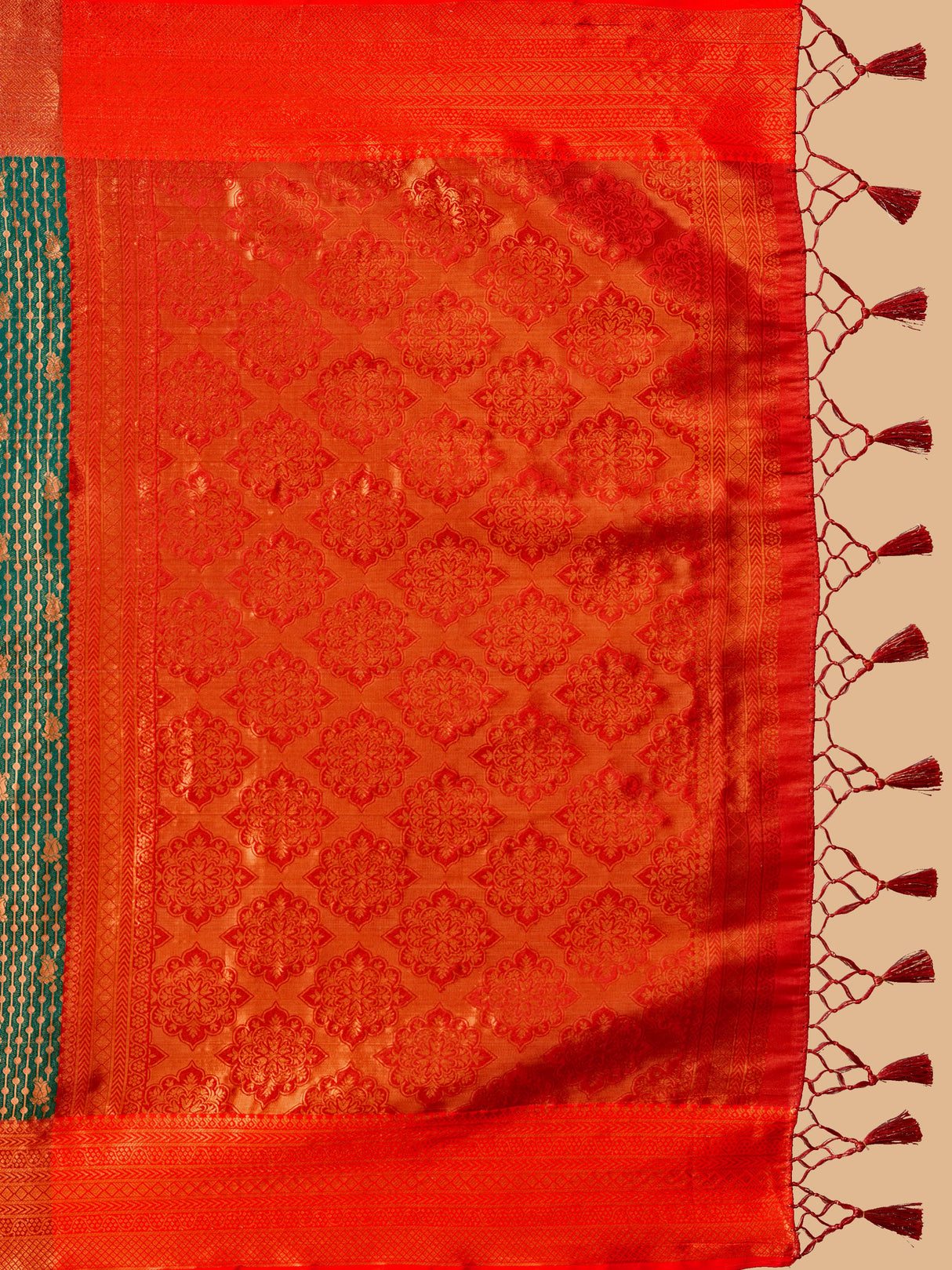 Mimosa Women's Woven Design Kanjivaram Style Art Silk Saree With Blouse Piece : SA00001290GRNFREE