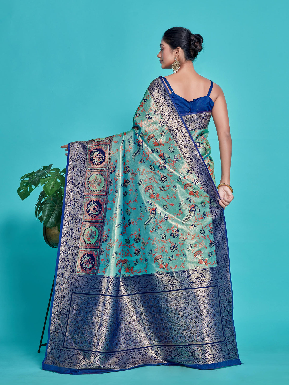 Mimosa Women's Woven Design Patola Style Art Silk Saree With Blouse Piece : SA00001389BLUFREE