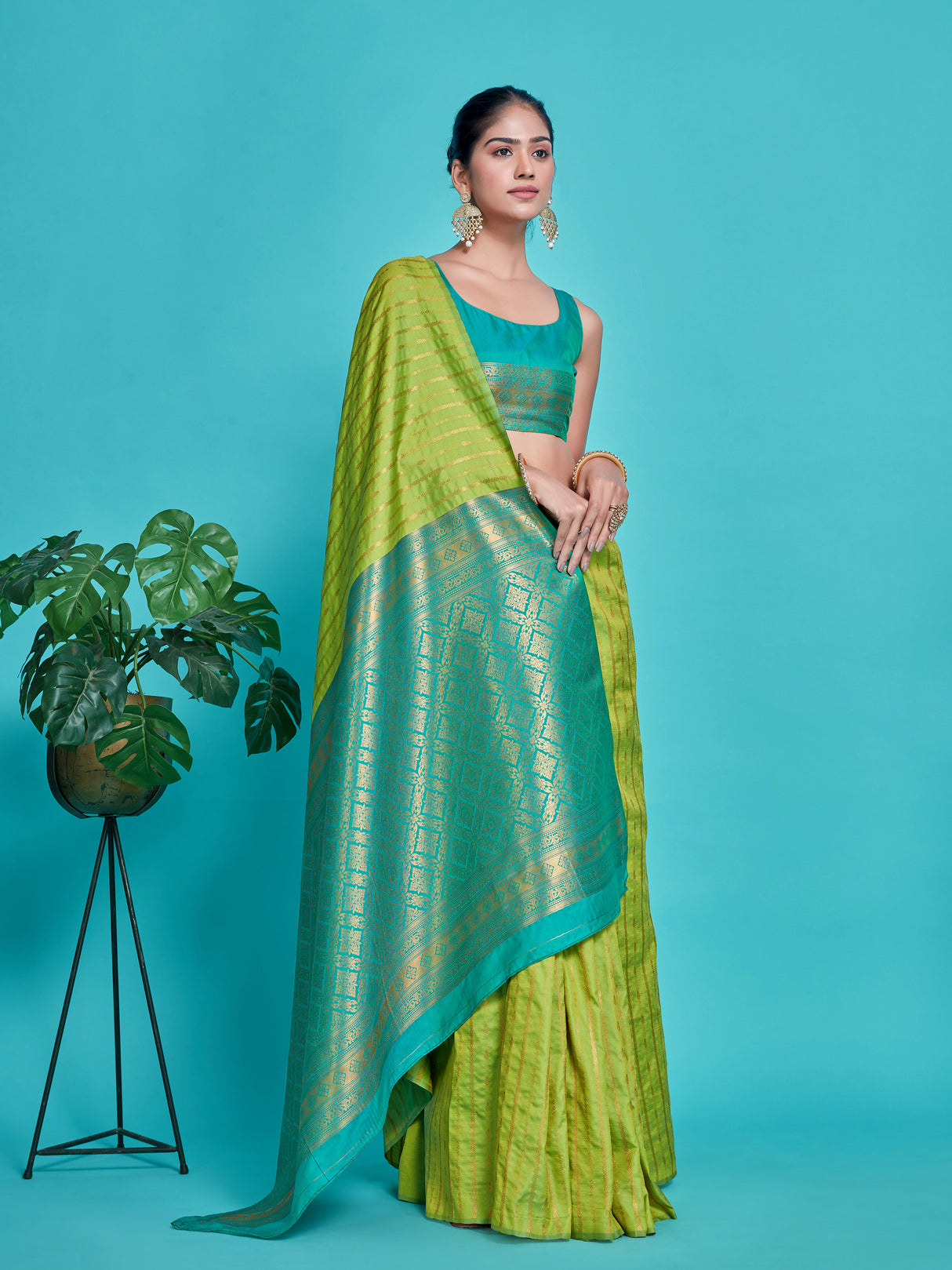 Mimosa Women's Woven Design Kanjivaram Style Art Silk Saree With Blouse Piece : SA00001374OLFREE