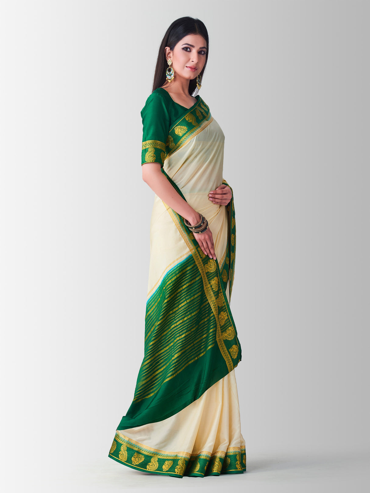 Mimosa Womens Crepe Saree Mysore Silk Halfwhite Color