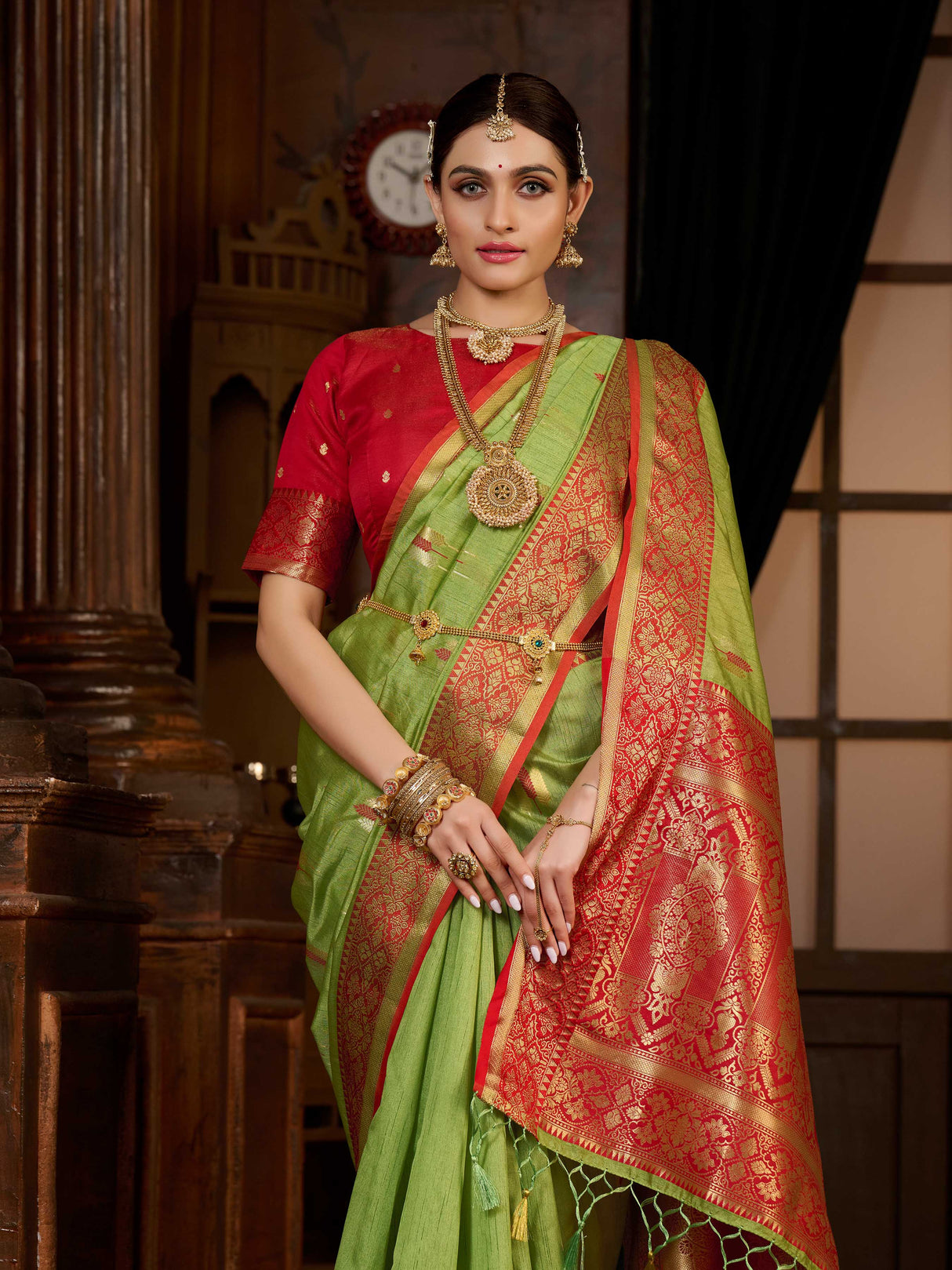 Mimosa Women's Woven Design Bishnupur Art Silk Saree With Blouse Piece : SA0000867LR