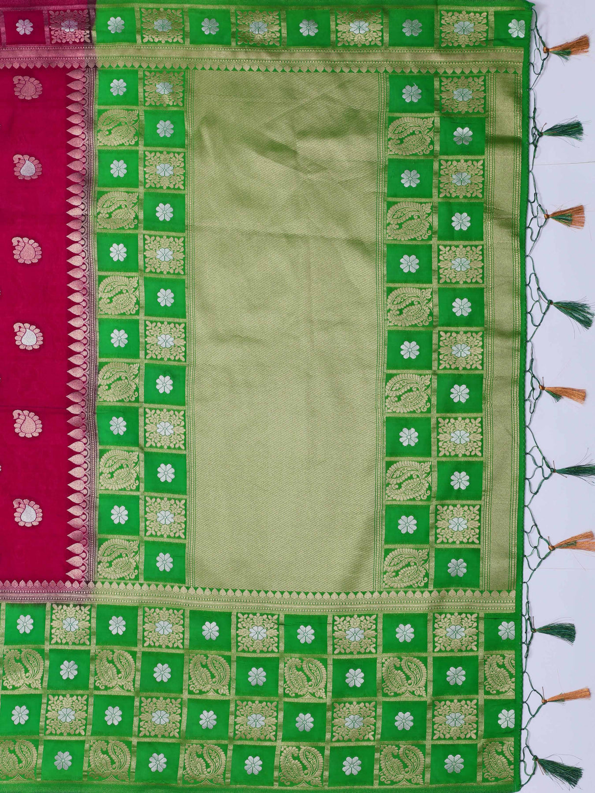 Mimosa Womens Art Silk Saree Kanjivaram Mejanta Color
