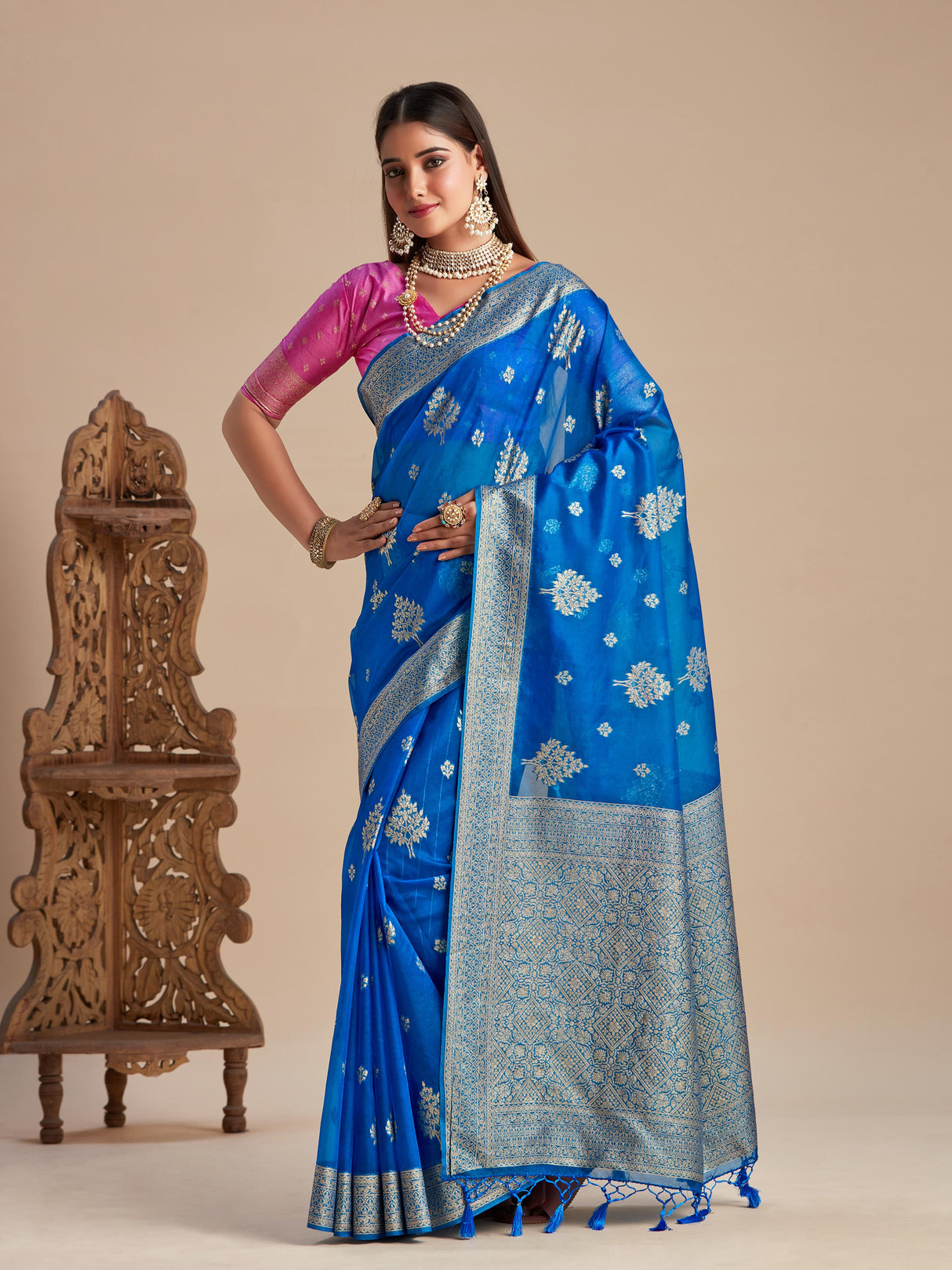 Mimosa Women's Woven Design Banarasi Organza Saree With Blouse Piece : SA00001161RB