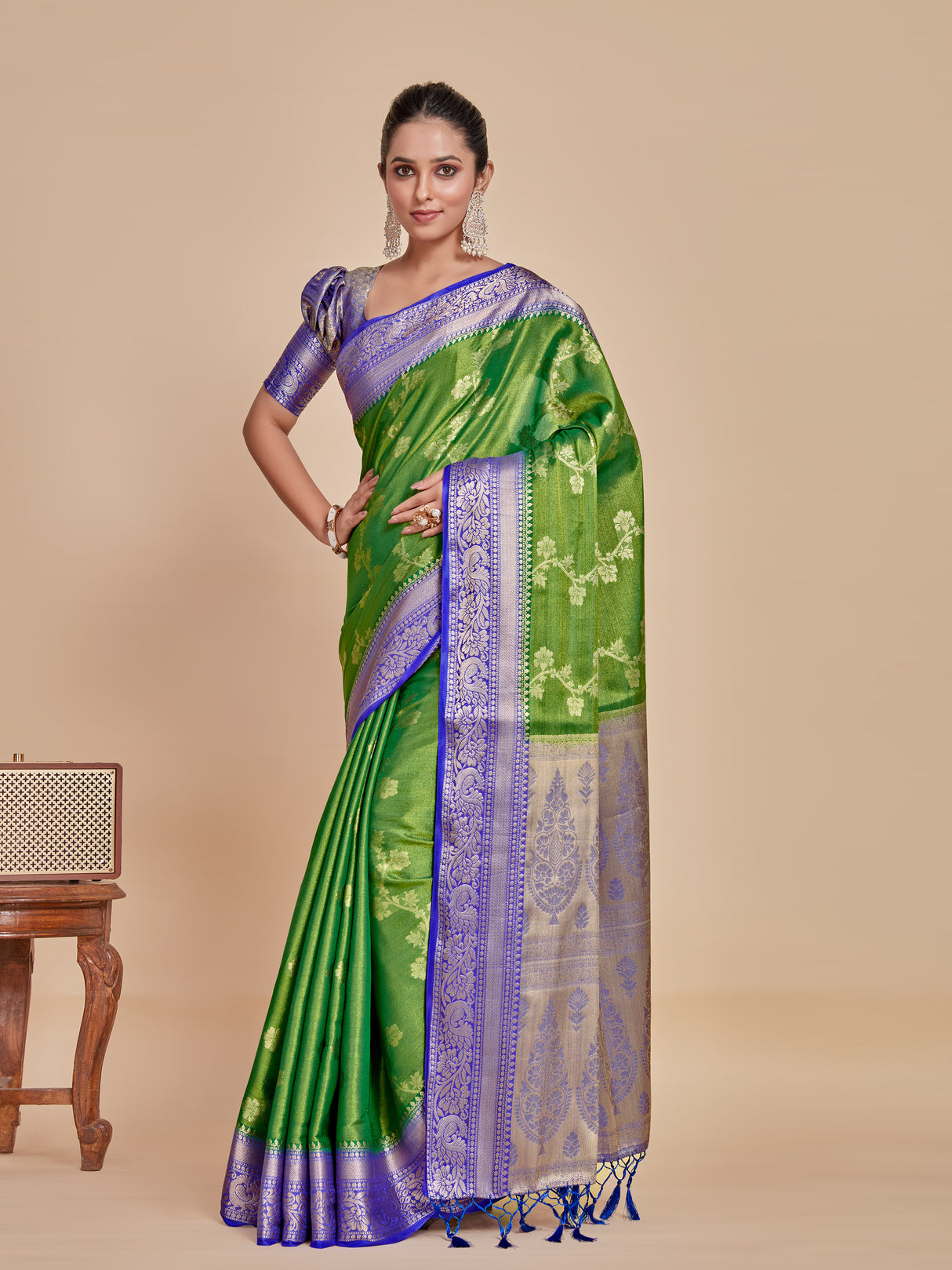 Mimosa Women's Woven Design Kanjivaram Style Art Silk Saree With Blouse Piece : SA0000394RMFREE