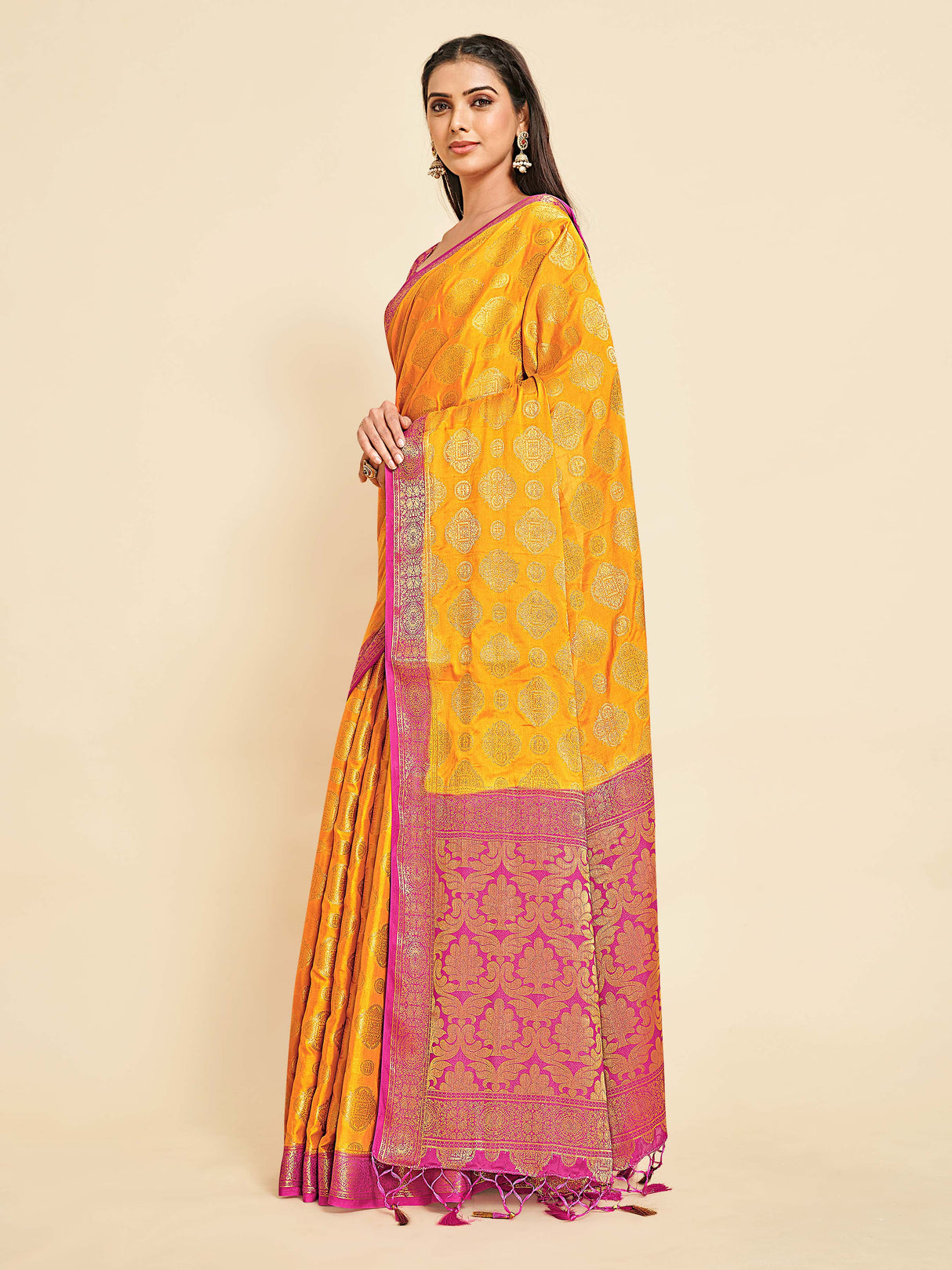 Mimosa Womens Crepe Saree Mysore Silk Gold Color