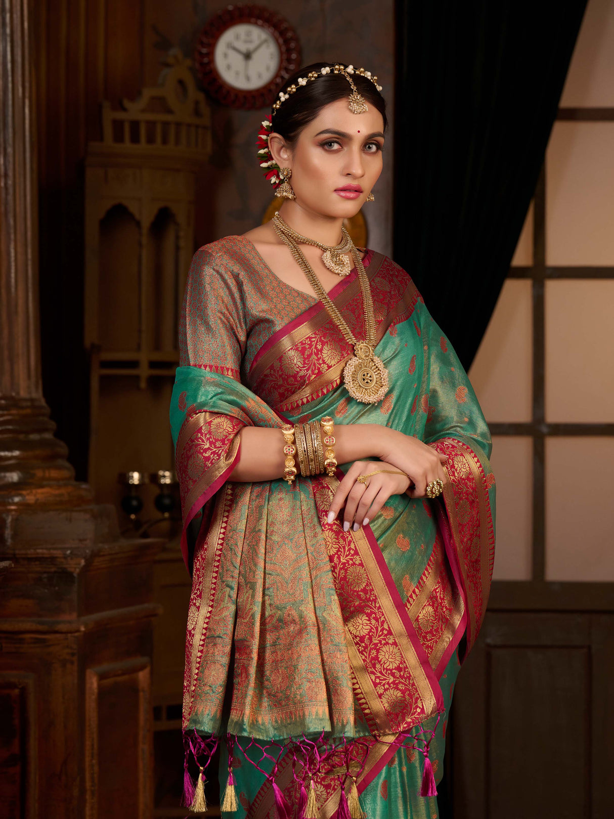 Mimosa Women's Woven Design Kanjivaram Art Silk Saree With Blouse Piece : SA0000943SF