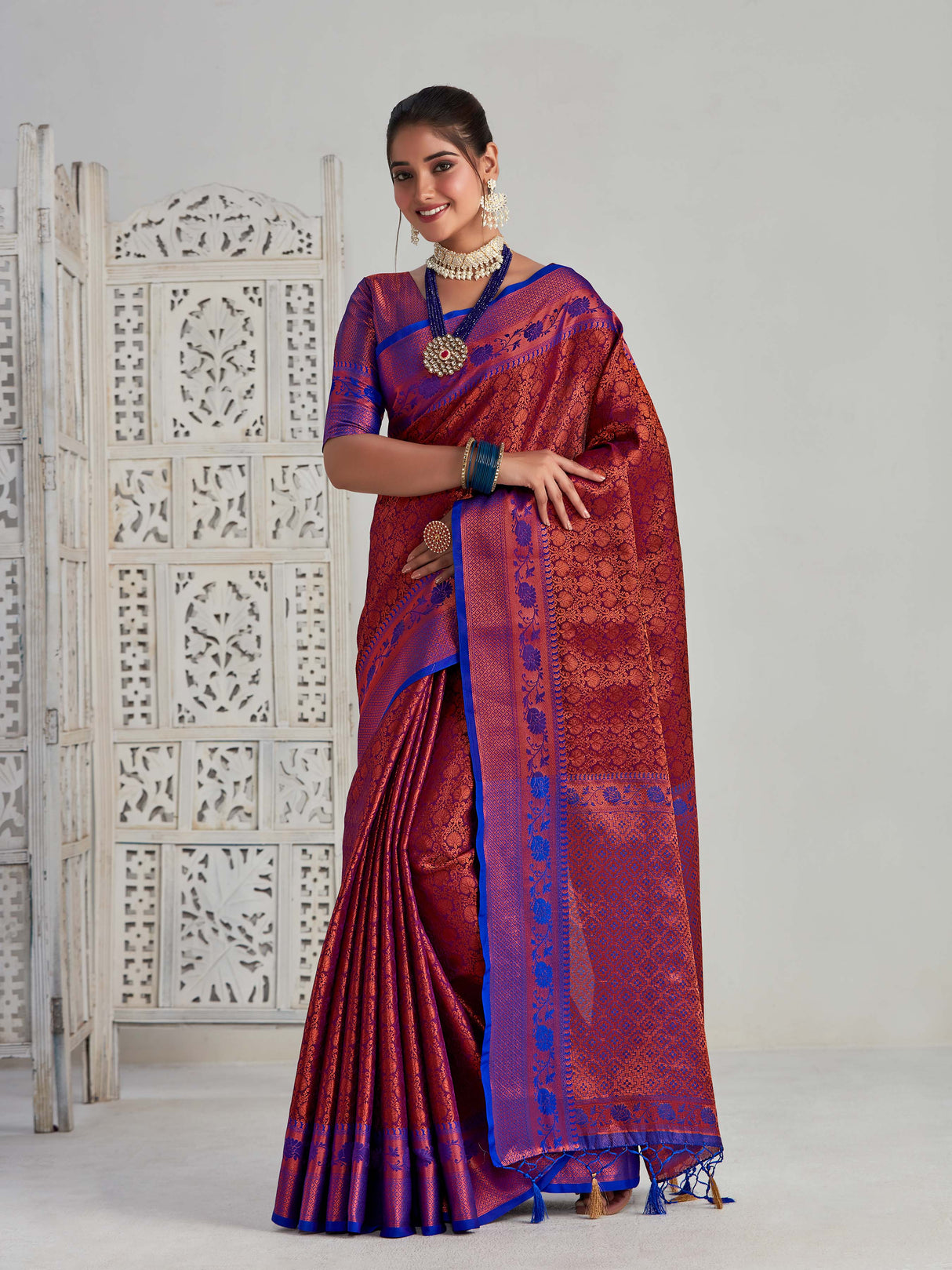 Mimosa Women's Woven Design Kanjivaram Art Silk Saree With Blouse Piece : SA00001133MJ