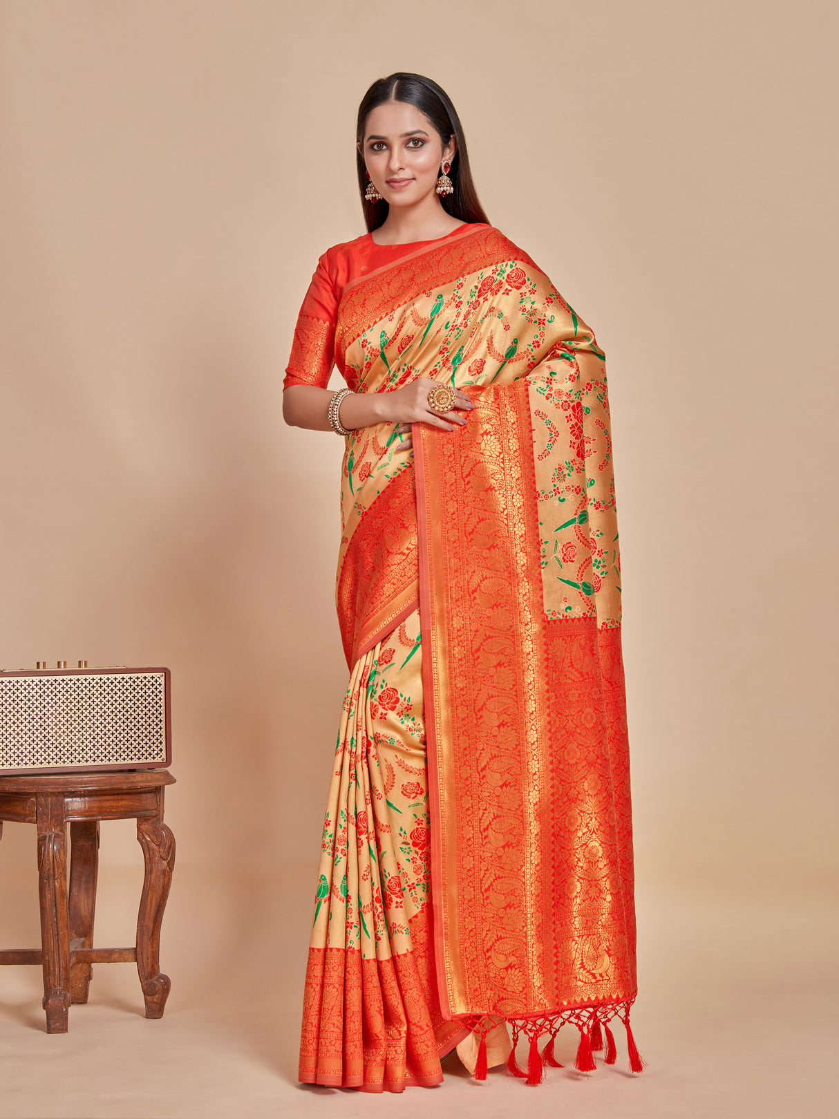 Mimosa Women's Woven Design Kanjivaram Style Art Silk Saree With Blouse Piece : SA00001257PCFREE