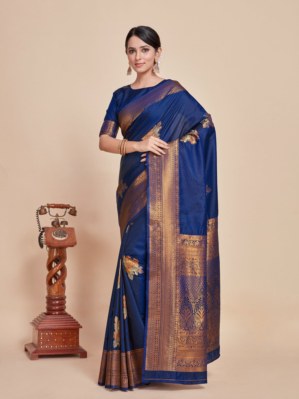 Mimosa Women's Woven Design Kanjivaram Style Art Silk Saree With Blouse Piece : SA00001384NVFREE