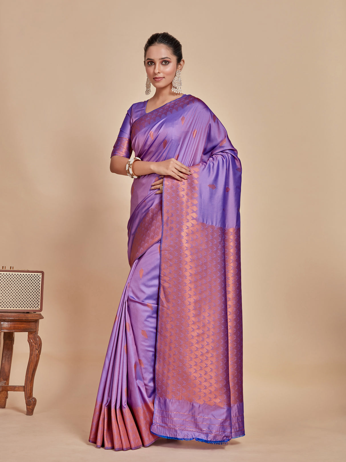 Mimosa Women's Woven Design Kanjivaram Style Art Silk Saree With Blouse Piece : SA00001328LVFREE