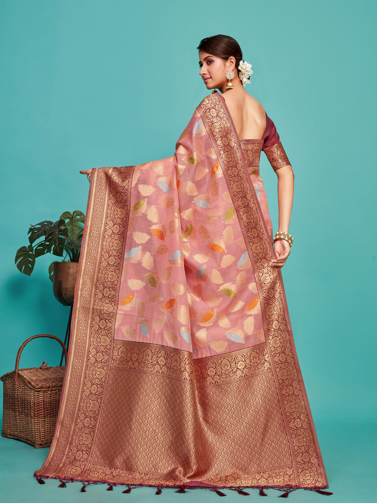 Mimosa Women's Woven Design Kanjivaram Linen Saree With Blouse Piece : SA00001245PNKFREE