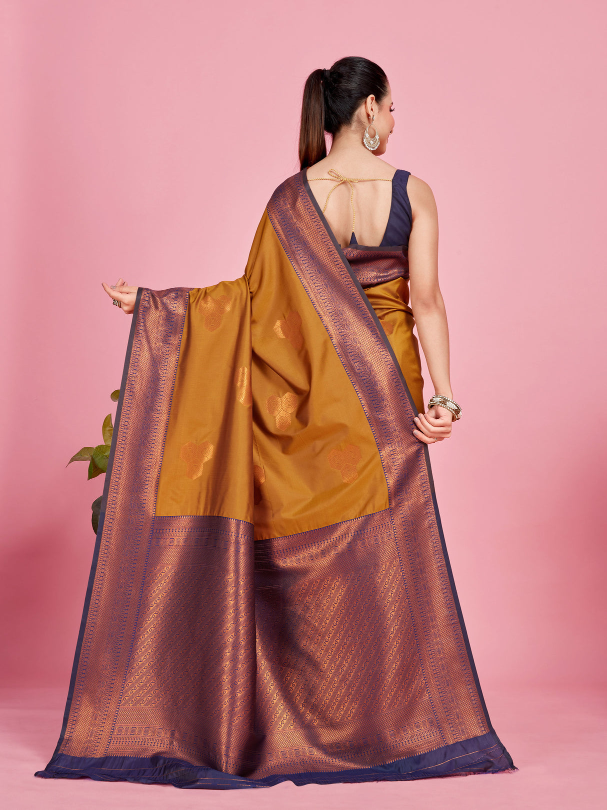 Mimosa Women's Woven Design Kanjivaram Style Art Silk Saree With Blouse Piece : SA00001385MSFREE