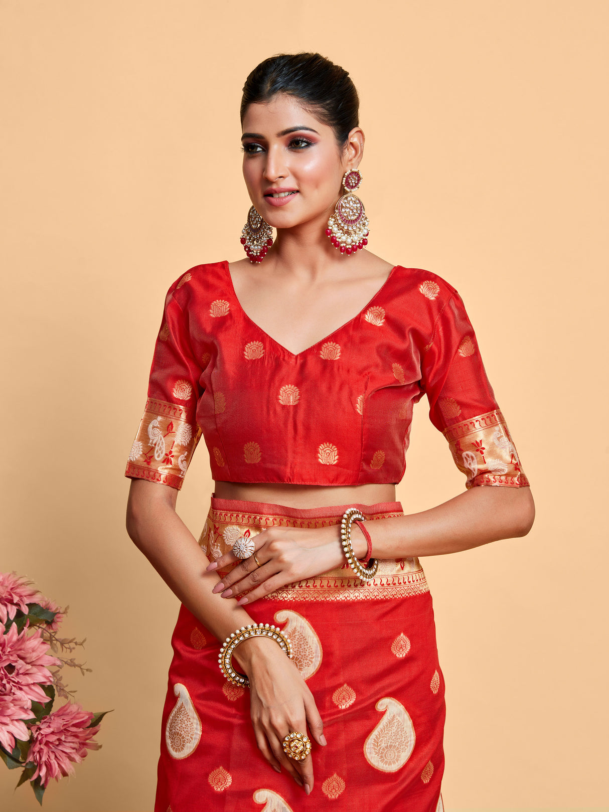 Mimosa Women's Woven Design Kanjivaram Art Silk Saree With Blouse Piece : SA00001246MRFREE