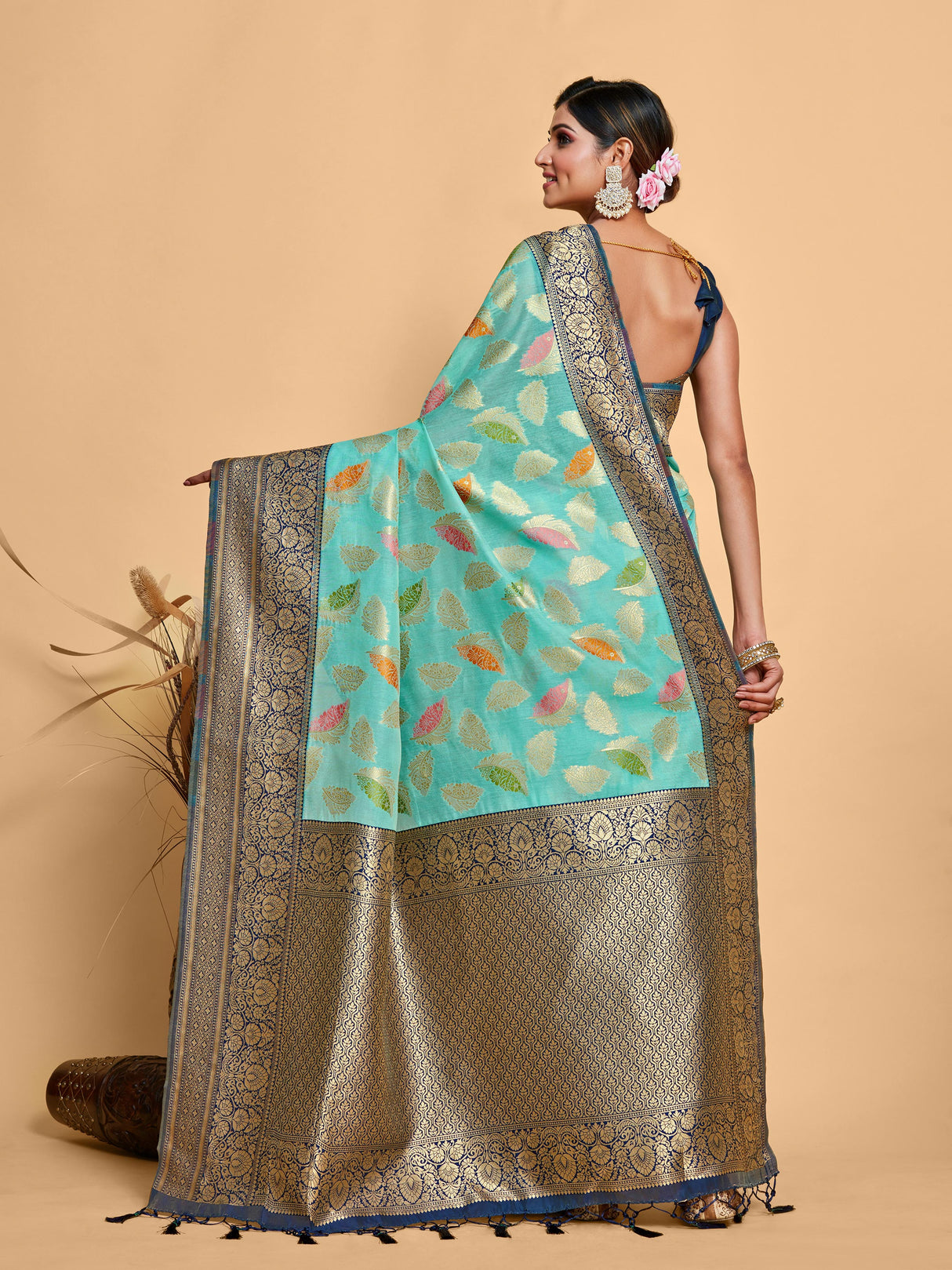 Mimosa Women's Woven Design Kanjivaram Linen Saree With Blouse Piece : SA00001245SFFREE