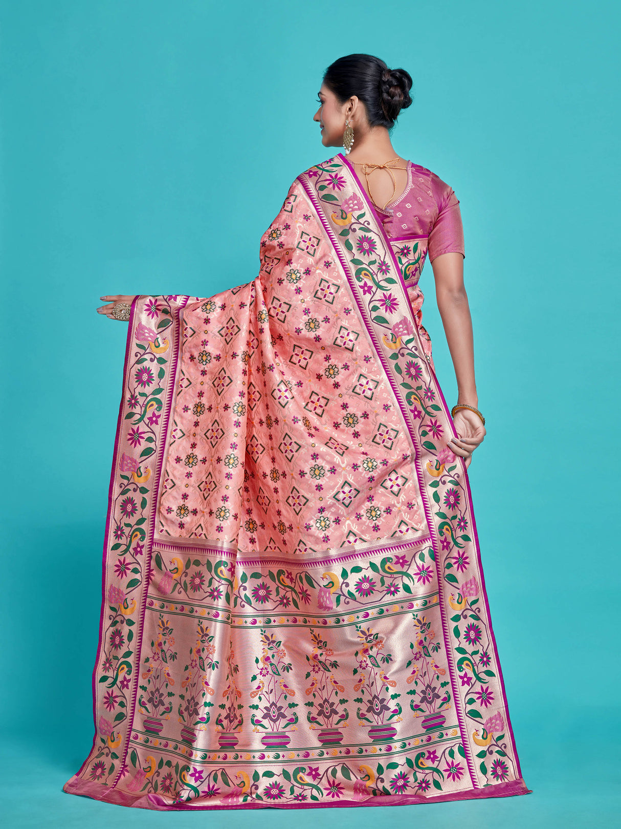 Mimosa Women's Woven Design Patola Style Art Silk Saree With Blouse Piece : SA00001379PNKFREE