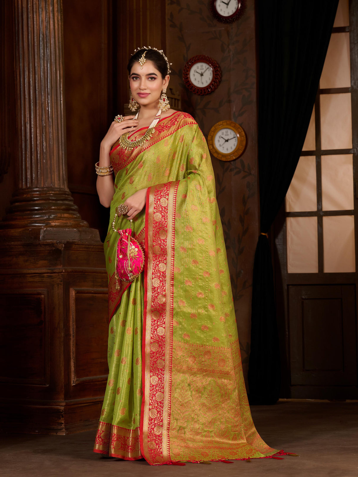 Mimosa Women's Woven Design Kanjivaram Art Silk Saree With Blouse Piece : SA0000943OL