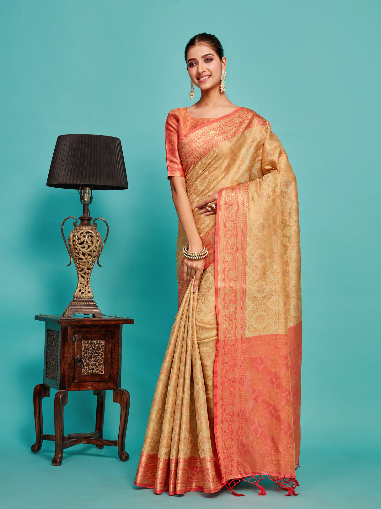 Mimosa Women's Woven Design Kanjivaram Art Silk Saree With Blouse Piece : SA00001230TSFREE