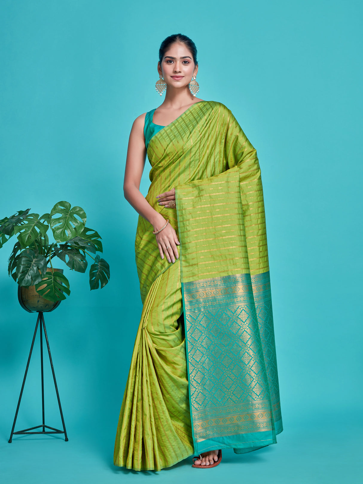 Mimosa Women's Woven Design Kanjivaram Style Art Silk Saree With Blouse Piece : SA00001374OLFREE