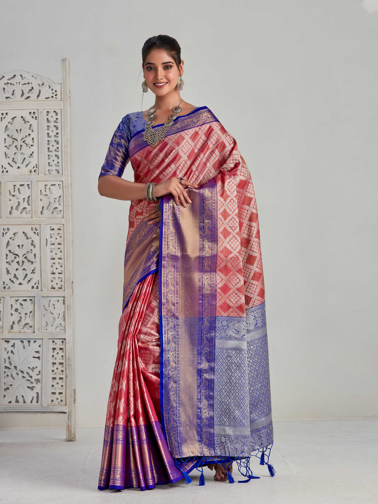 Mimosa Women's Woven Design Kanjivaram Art Silk Saree With Blouse Piece : SA0000464GJ